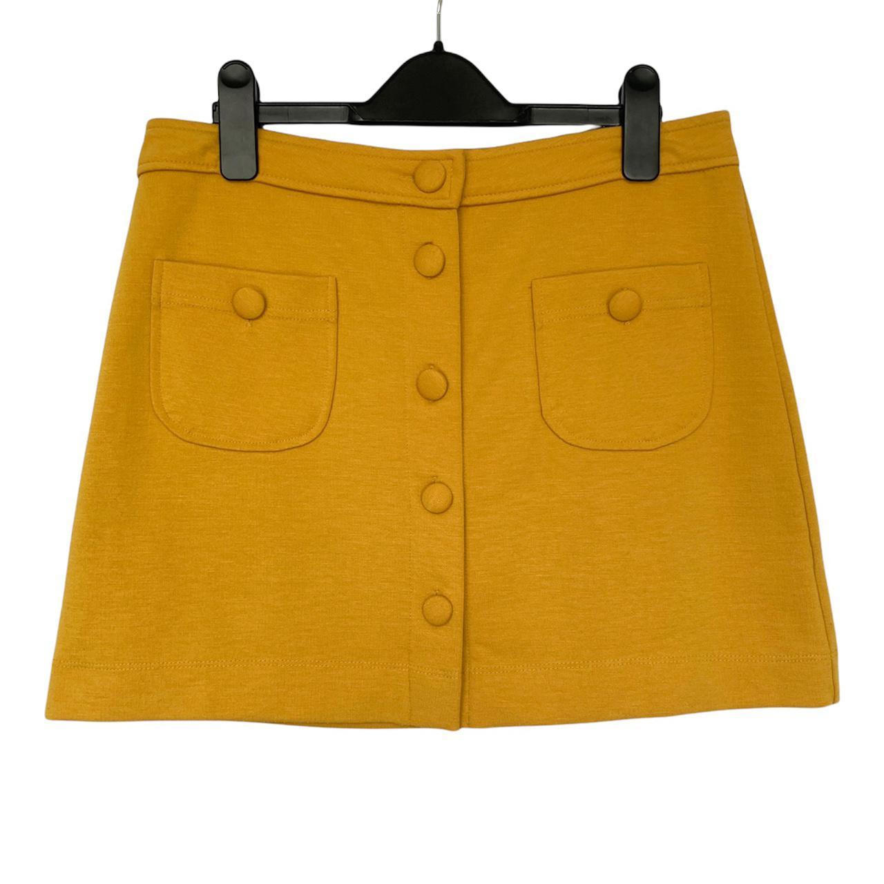 gap-women-s-yellow-skirt-depop