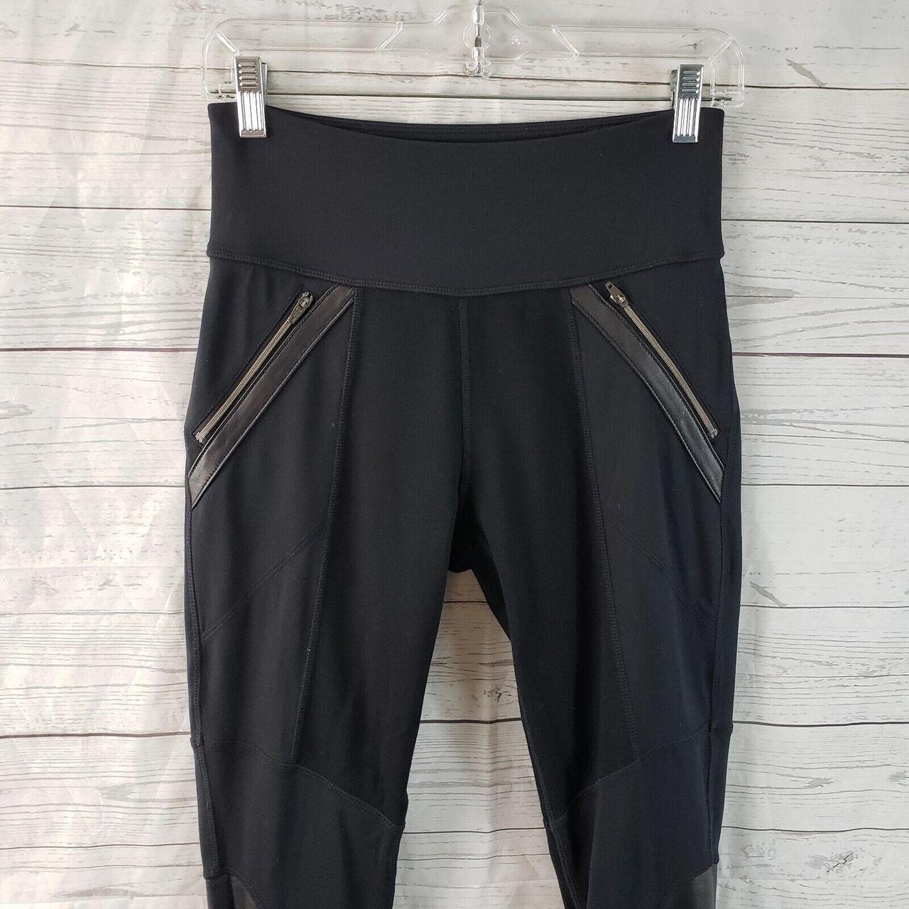 Athleta Women's Black Leggings Depop