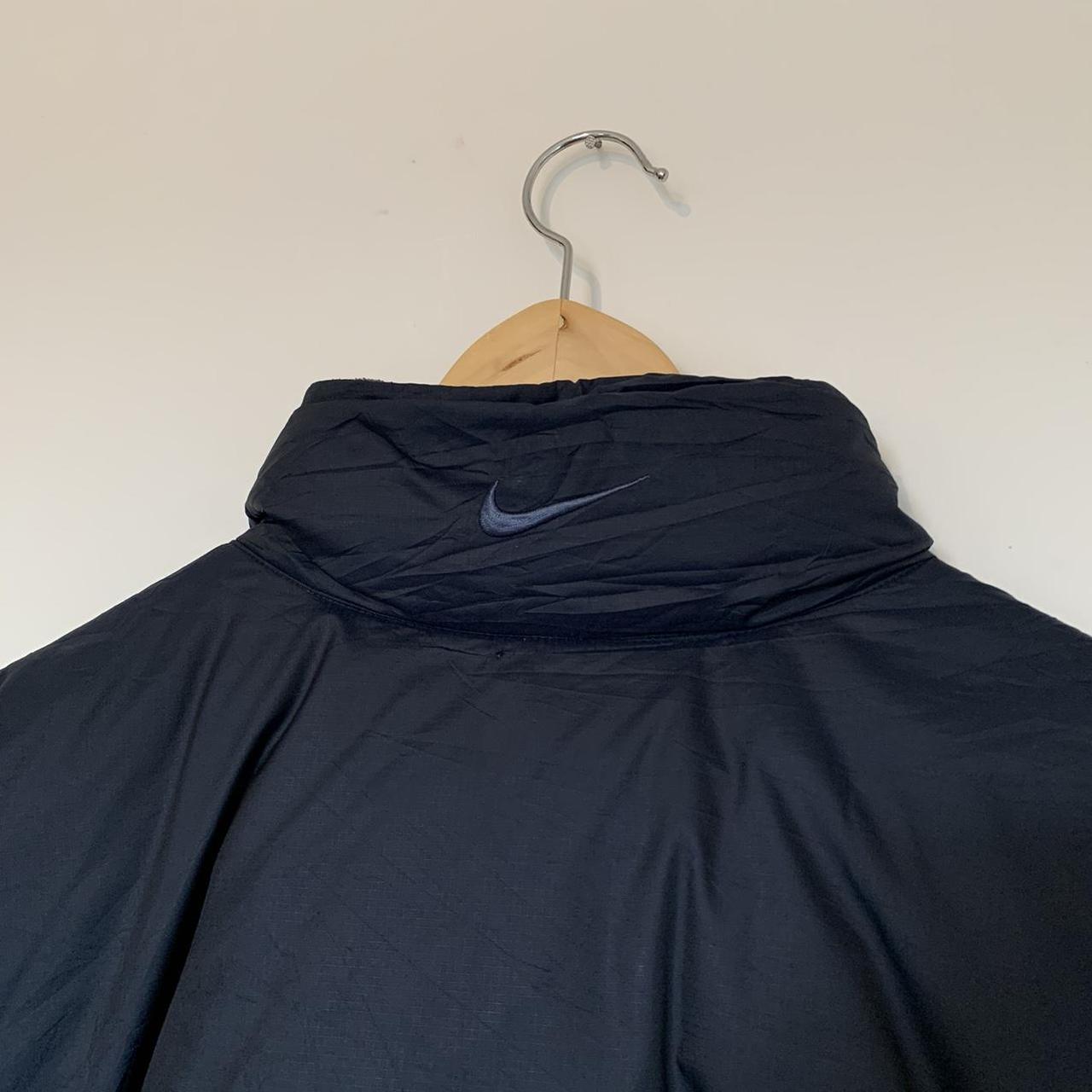 Vintage y2k Nike puffer jacket. Killer navy & blue... - Depop