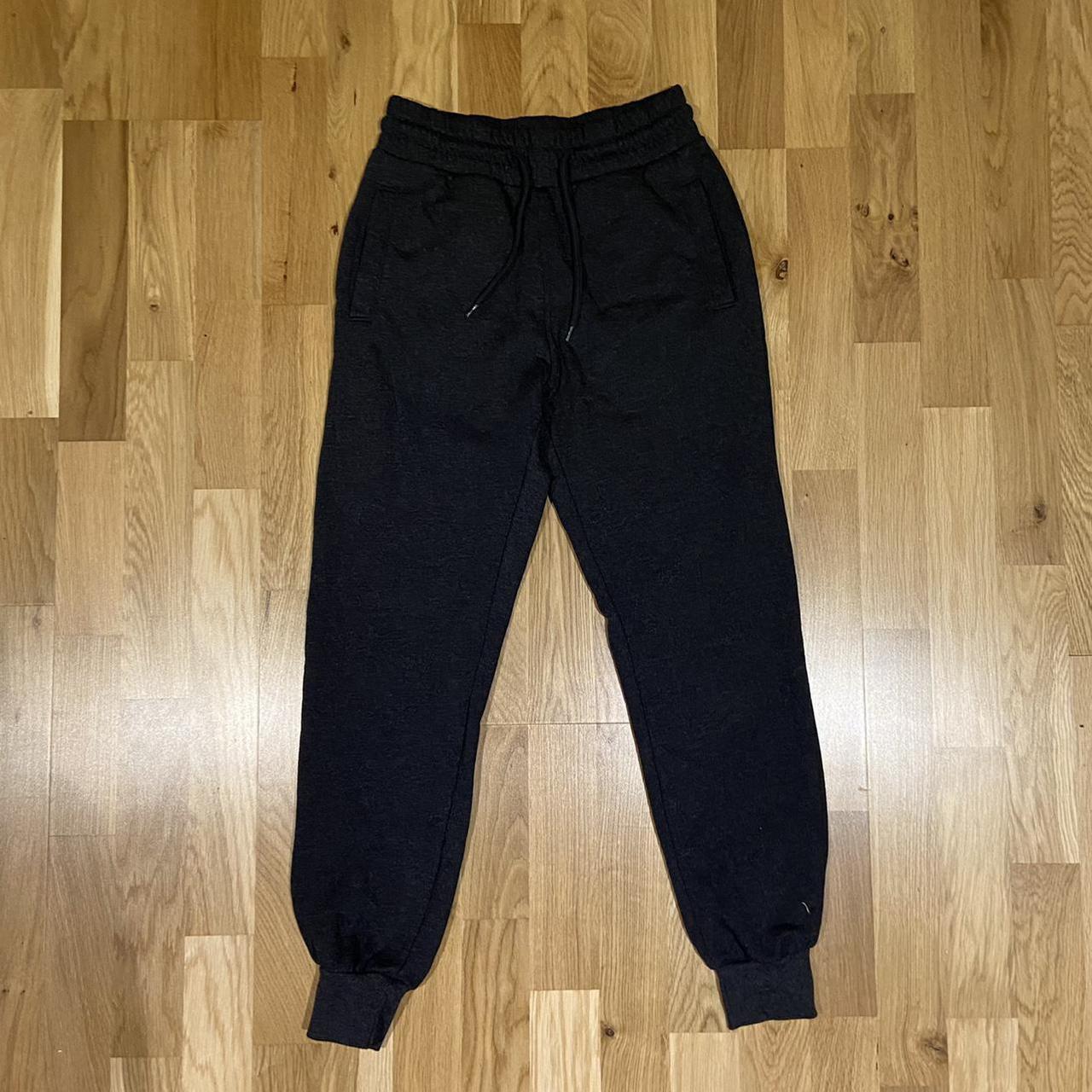 H&m best sale divided sweatpants