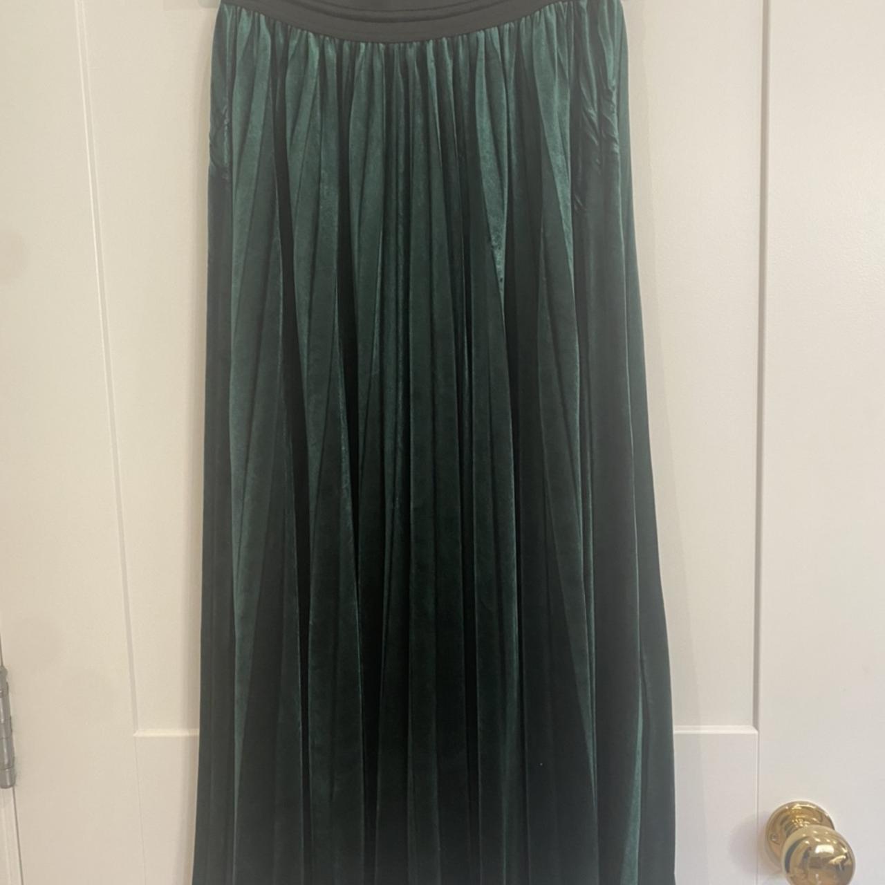 Hush green pleated outlet skirt