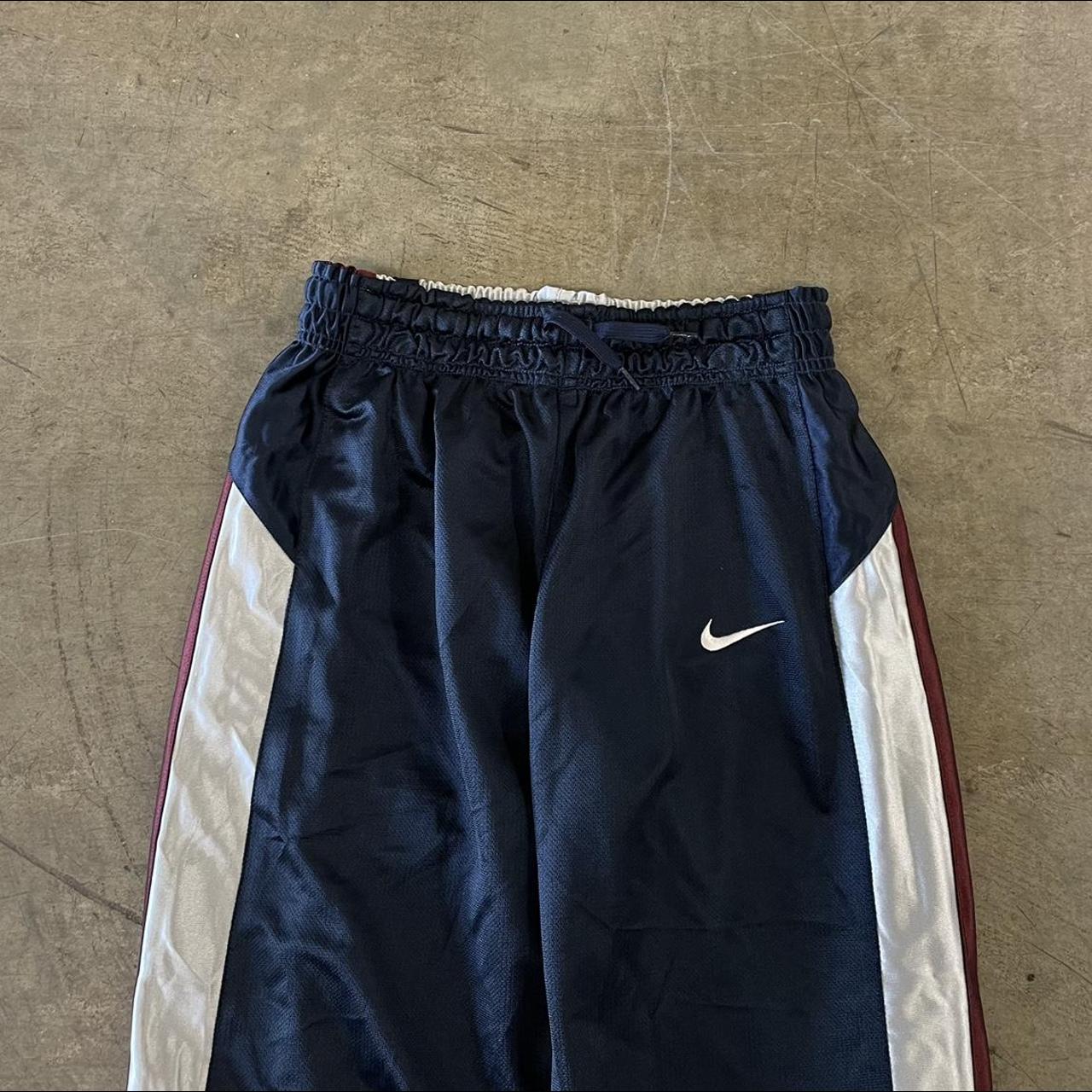 wide leg nike joggers