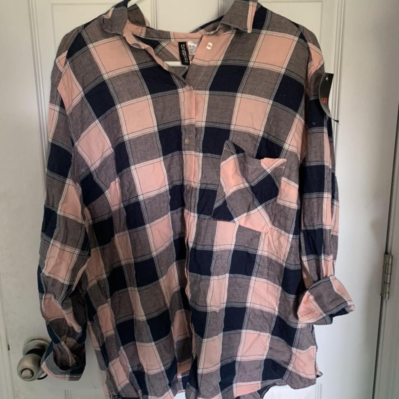 Navy blue/light pink plaid flannel H&M XL - Depop