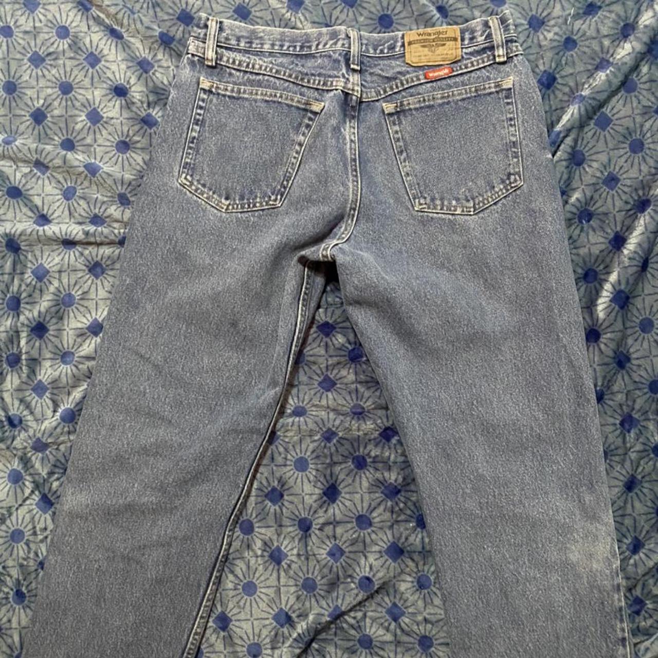 Premium Quality Relaxed Fit Wrangler Jeans Fits a - Depop