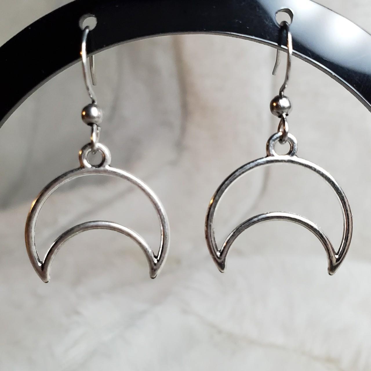 Product Image 3 - Hollow sideways crescent moon charm