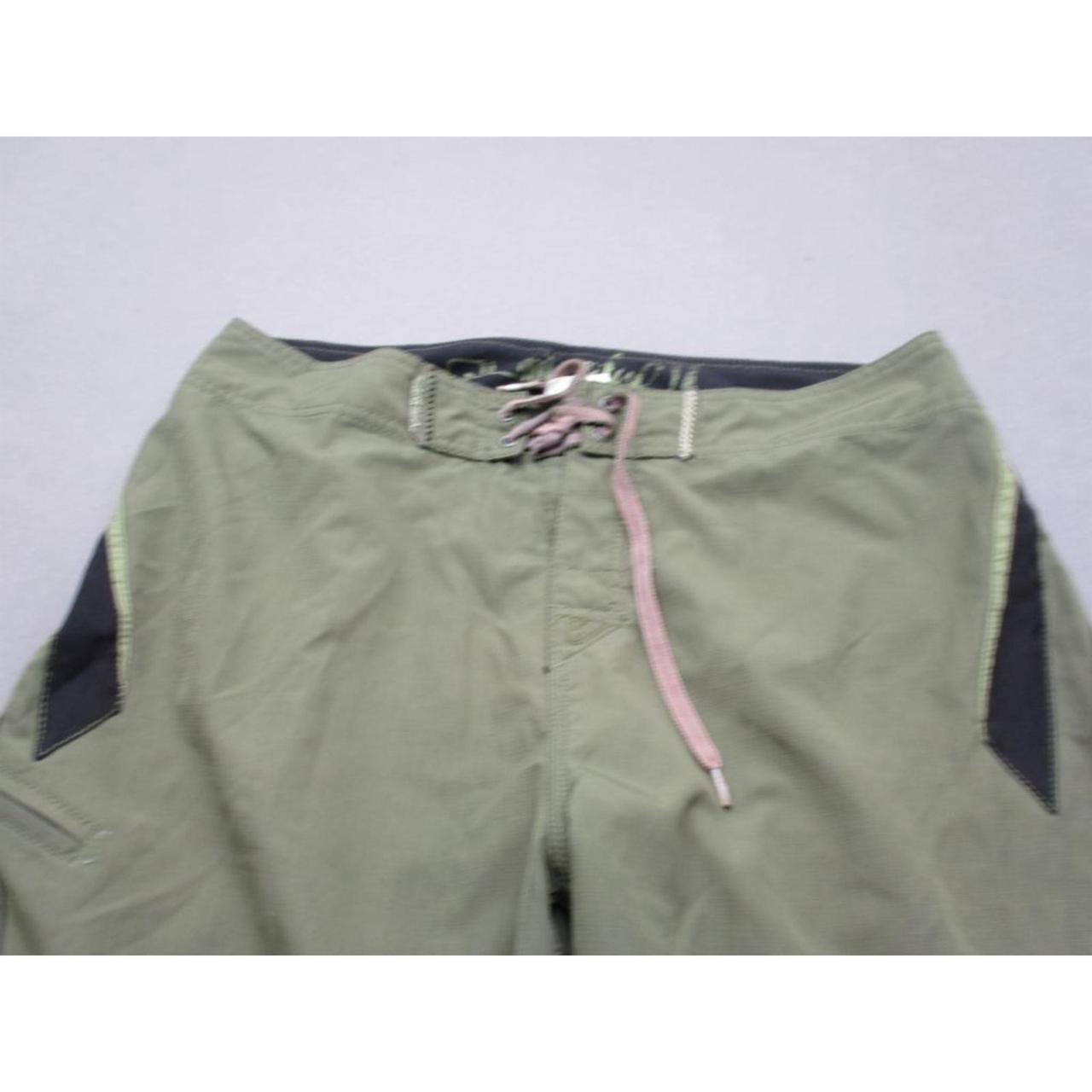 Product Image 2 - Quiksilver Size 34 Mens Green