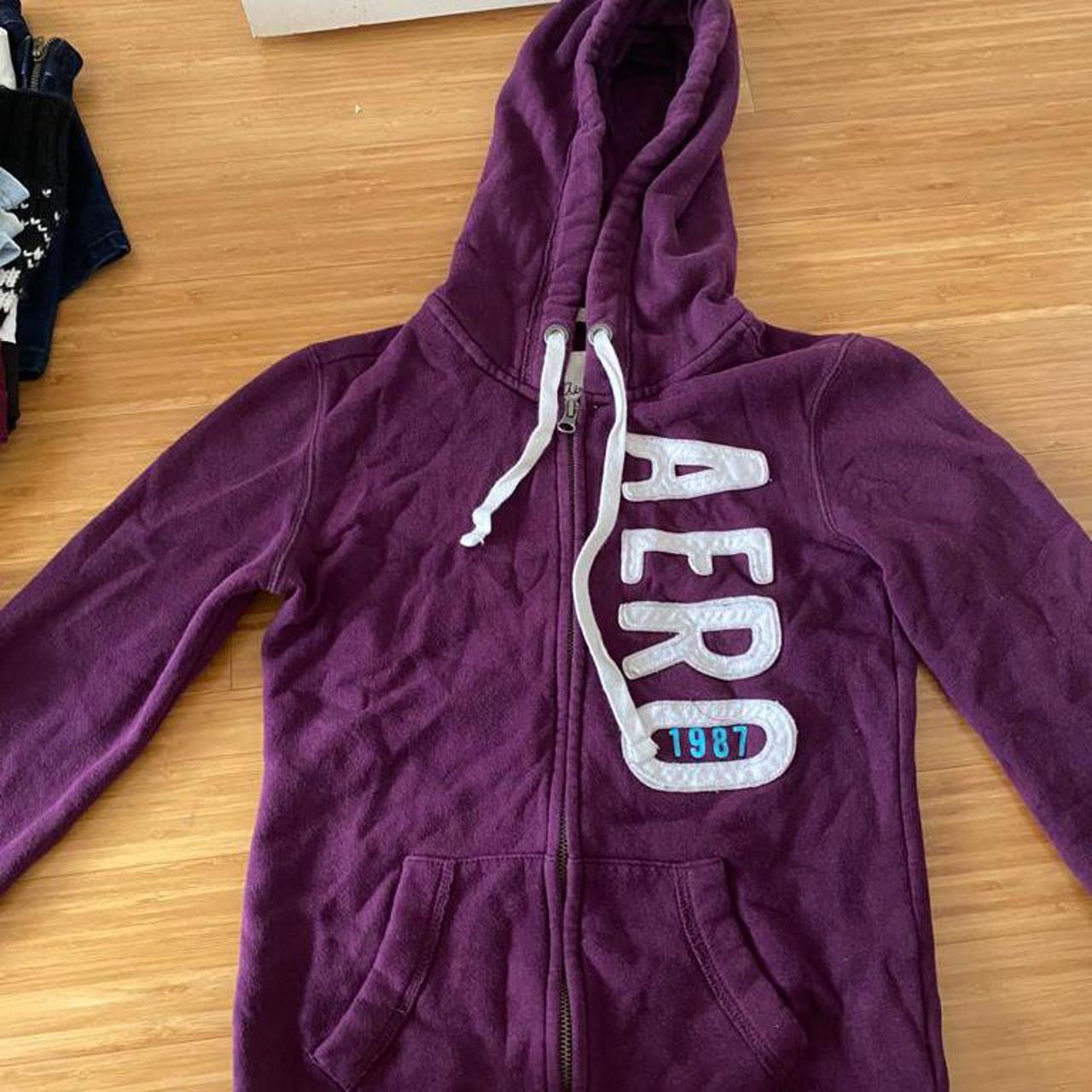 aeropostale hollister