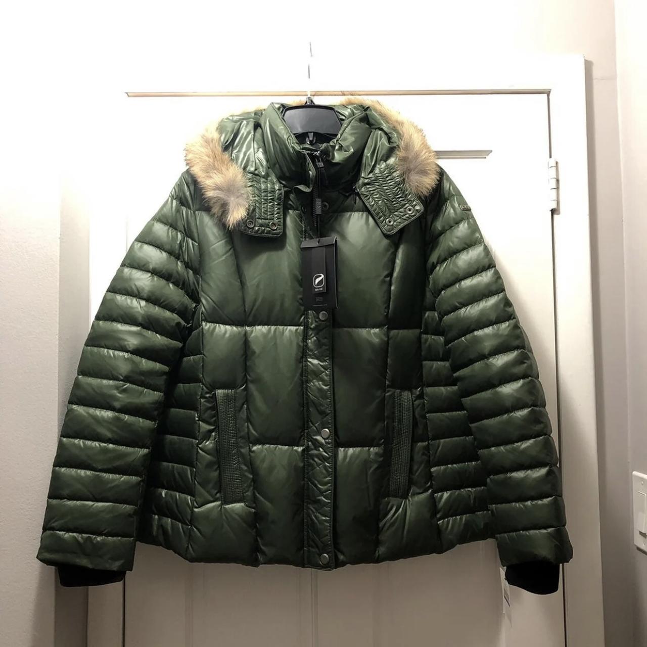 Andrew marc genuine coyote discount fur trim hood puffer jacket