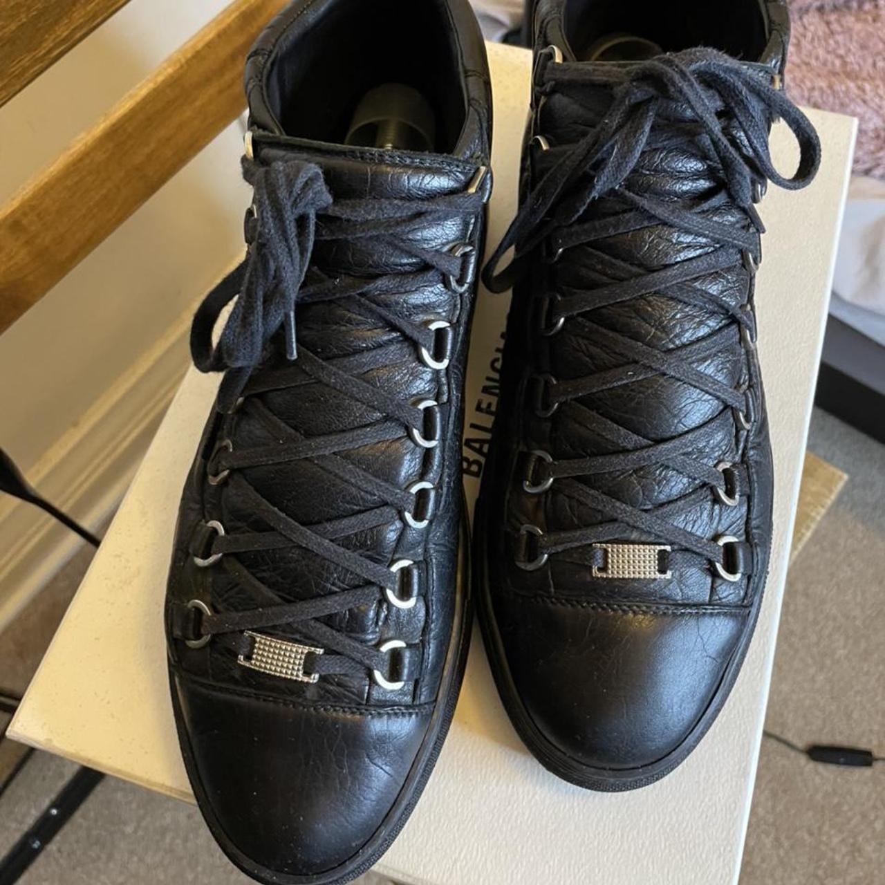 Balenciaga arena sale fake