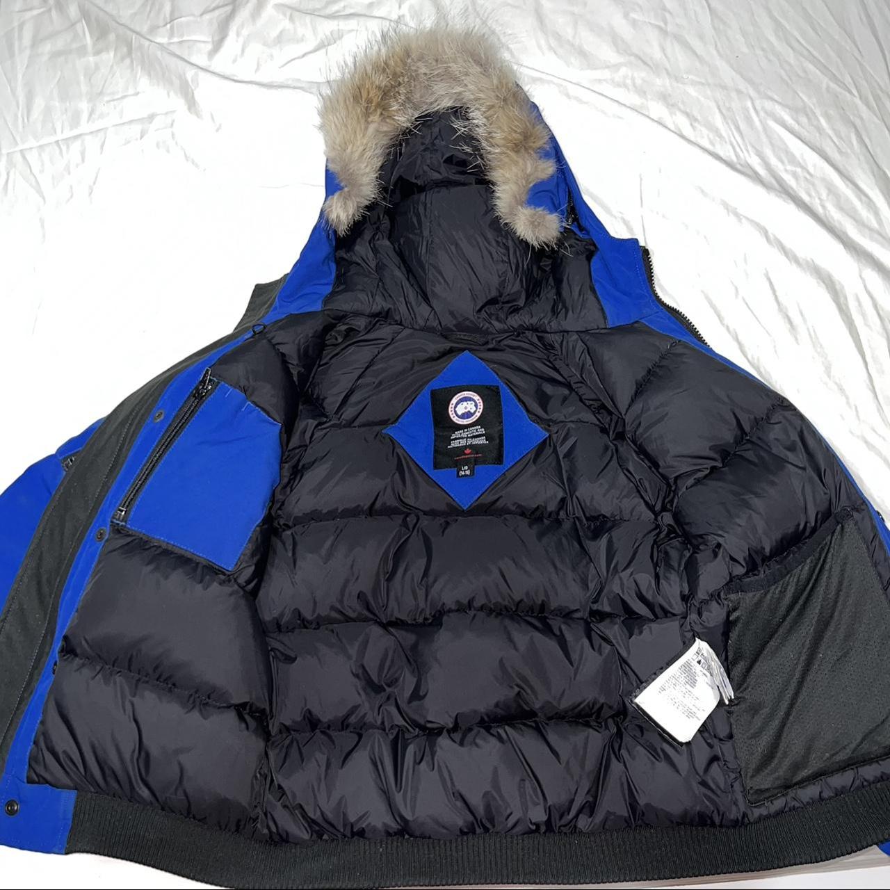 Kids Canada Goose bomber Size Large in kids but... - Depop