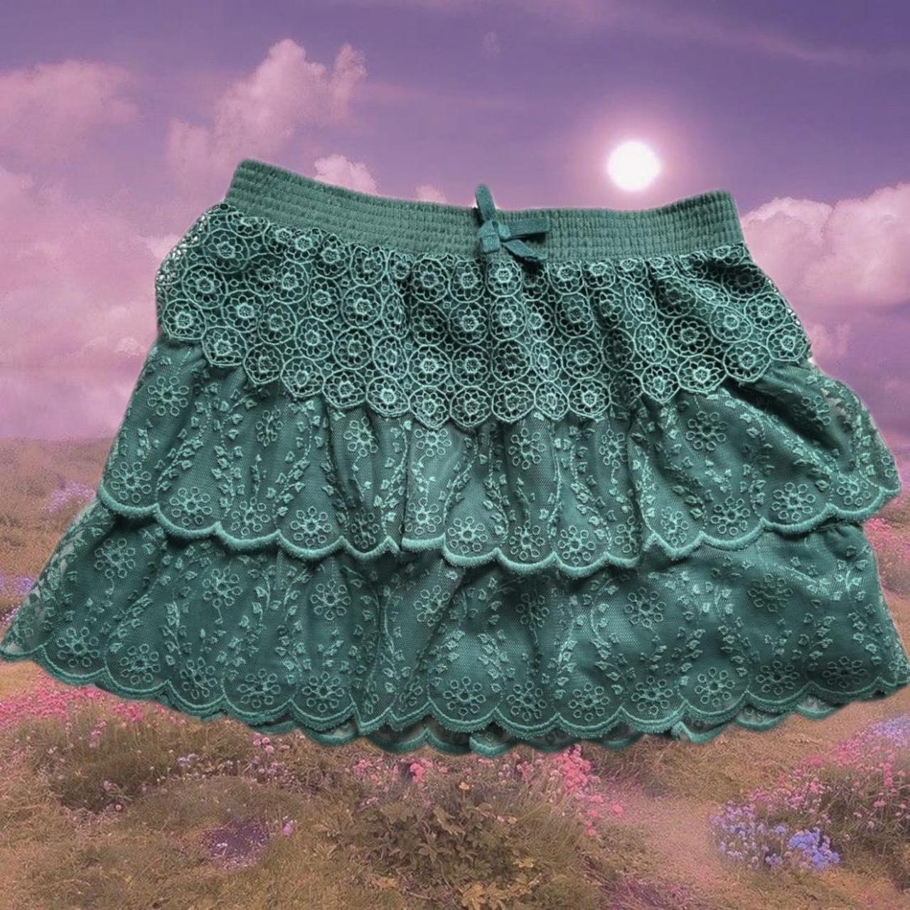 Green Mini Skirt 💗 Fairy Grunge Size 4 Will accept... - Depop