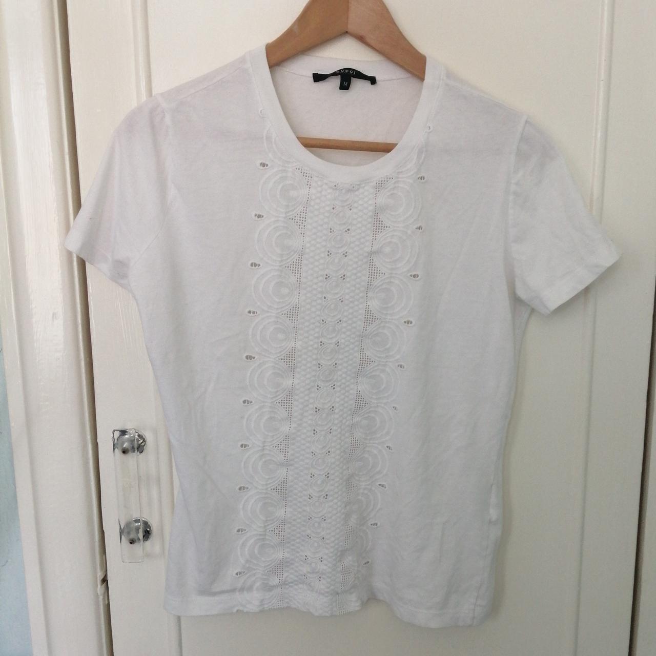 Genuine Gucci size M 12, white tee-shirt in very... - Depop