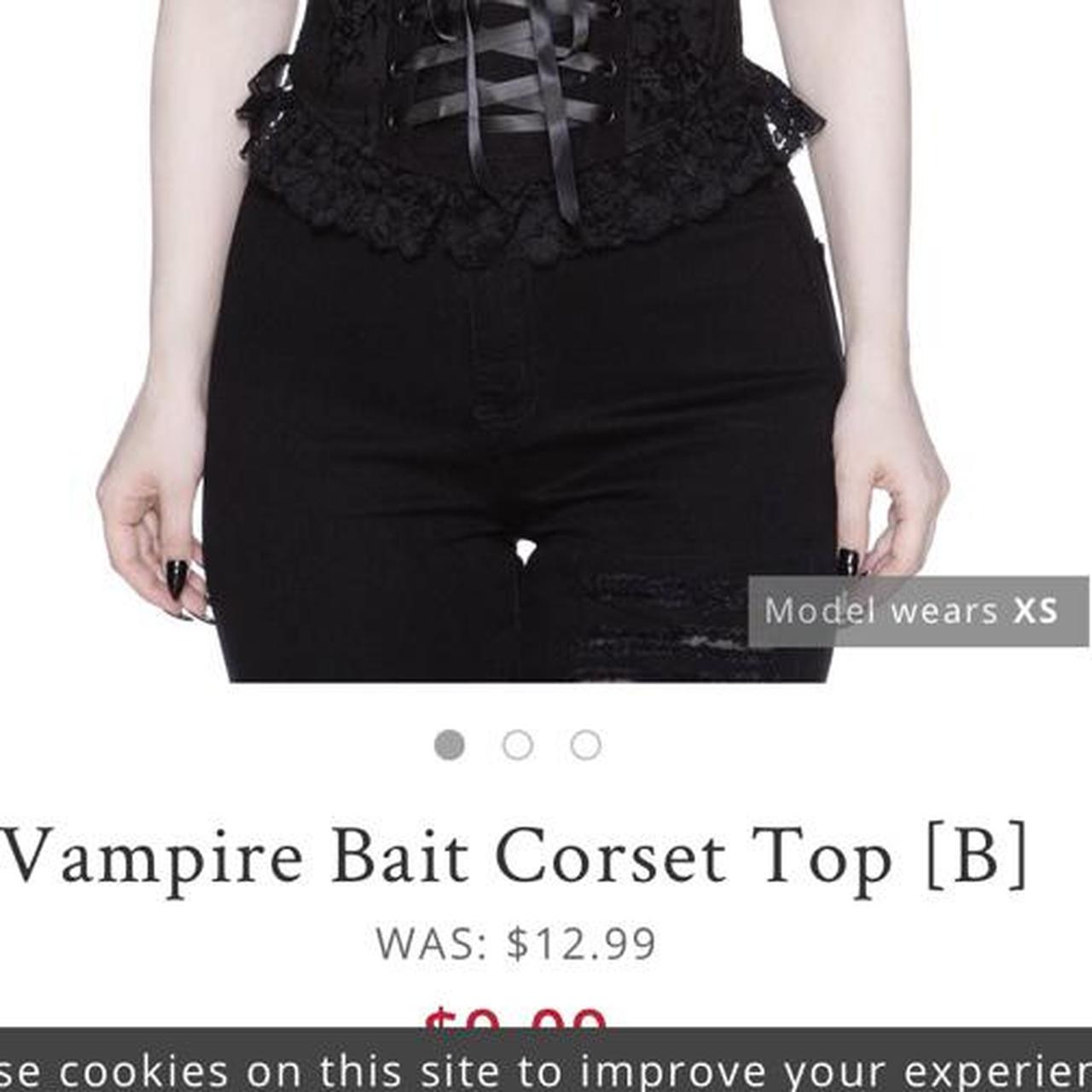 Loa House Store - Vampire Bait corset top Marca @killstar Talla: M ¢30,500  www.loahousecr.com #loahousestore #killstarcostarica #gothstyle  #authorizedretailer #compralocalcr #compraenlineacr #modaalternativacr  #goth