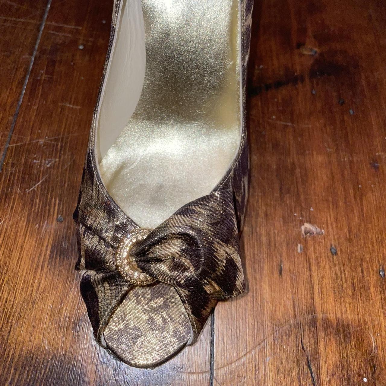 stuart weitzman leopard heels