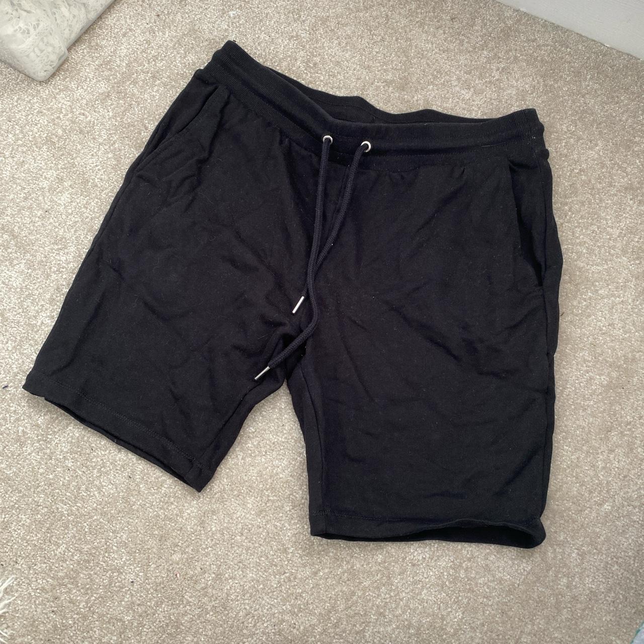 ASOS Men's Black Shorts Depop