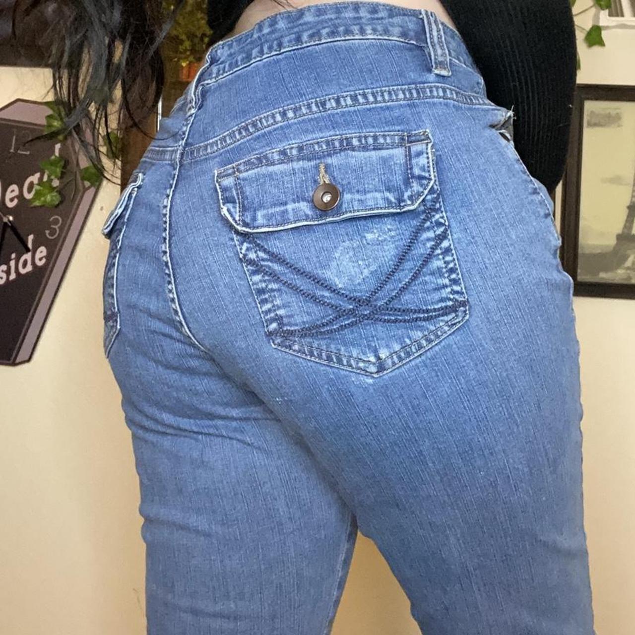 Lee Women's Blue Jeans | Depop