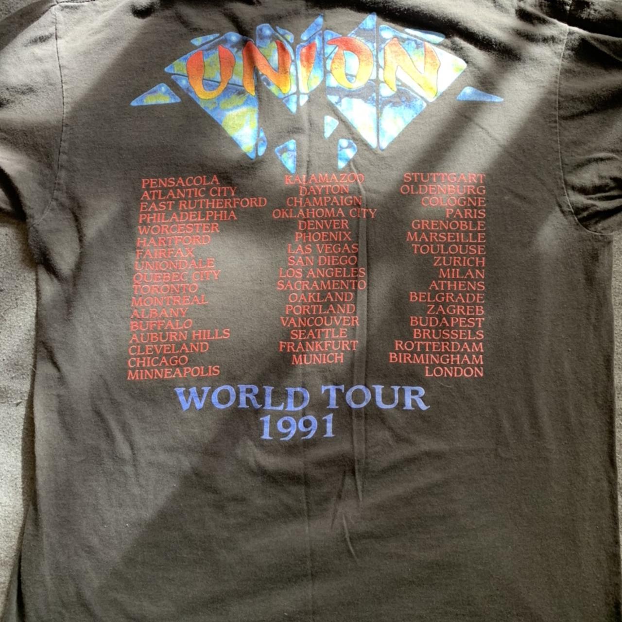 91年 YES vintage shirt WORLD TOUR サイン入り - トップス