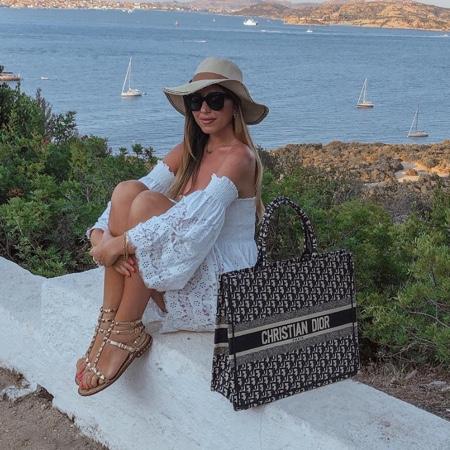 Vendo Pochette Mia Bag dorata con Depop