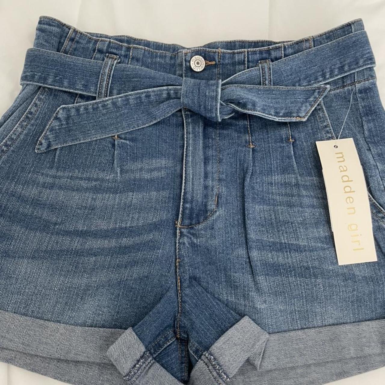 Steve Madden Jeans Shorts, size 28 Brand new - Depop