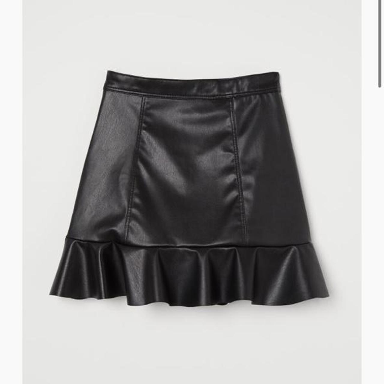 Women's Black Skirt | Depop