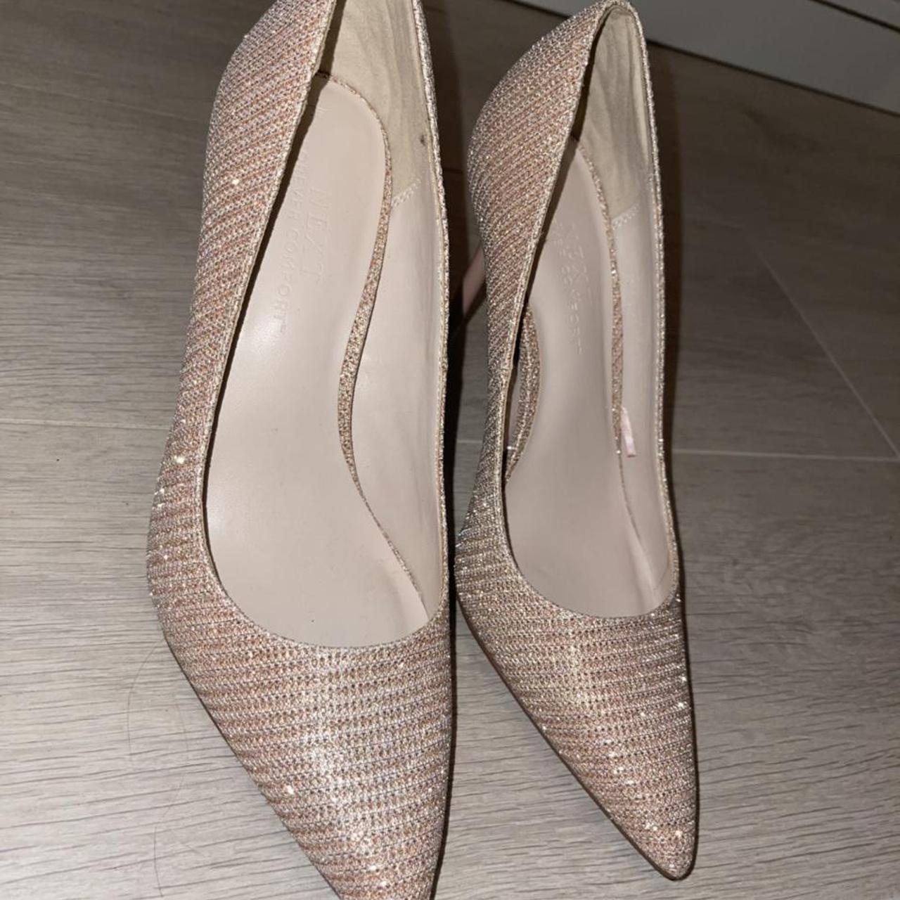 champagne court shoes