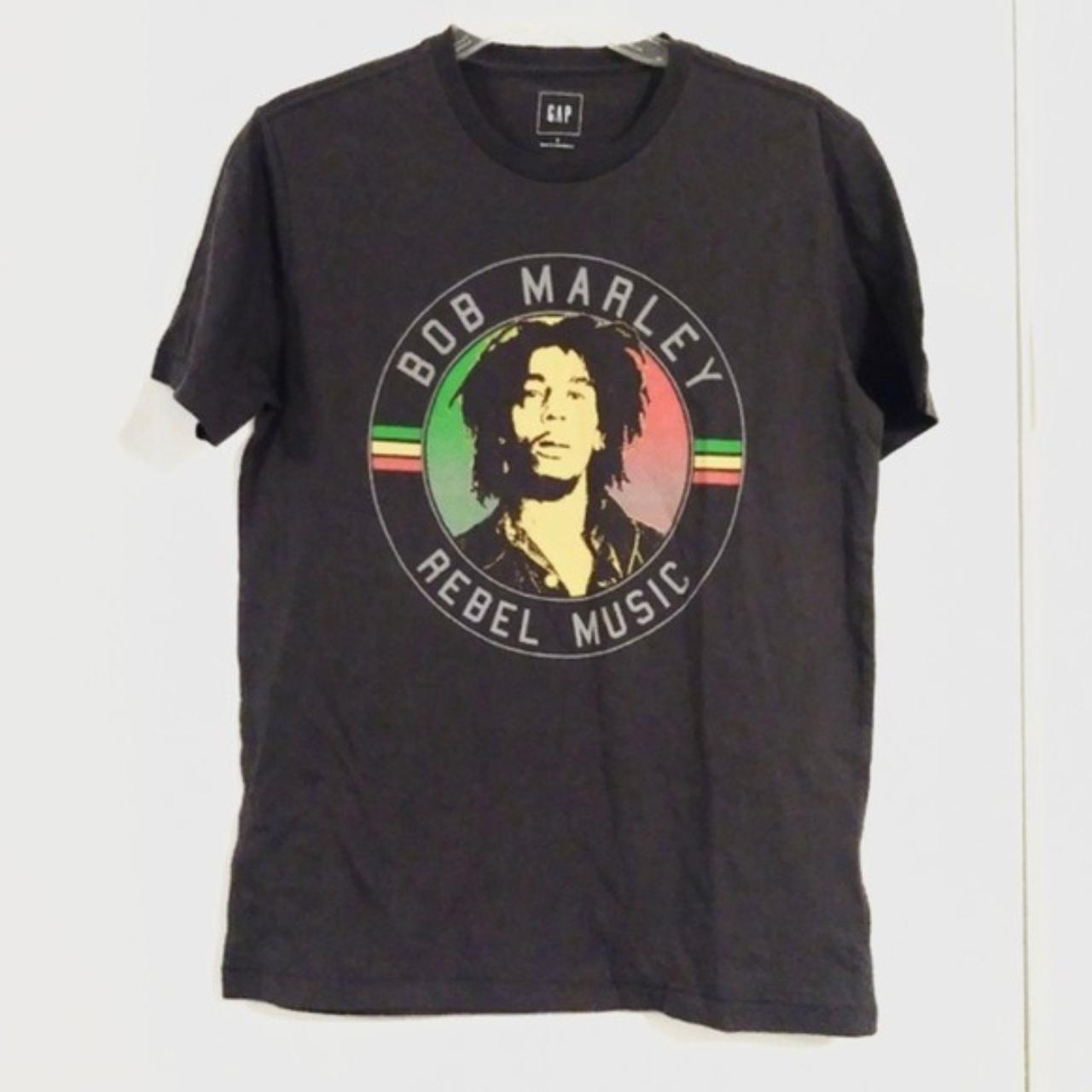 Gap Men's Bob Marley Rebel Music Grey TShirt New... - Depop
