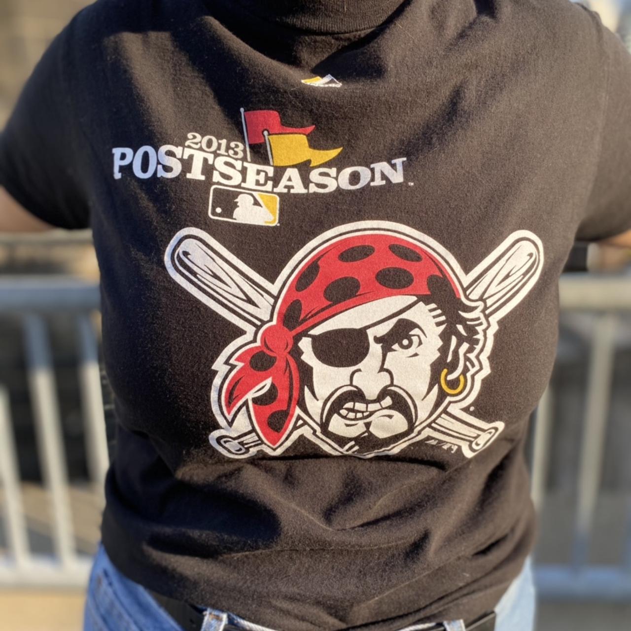 Black MLB Majestic Pittsburgh Pirates T-Shirt. Size - Depop