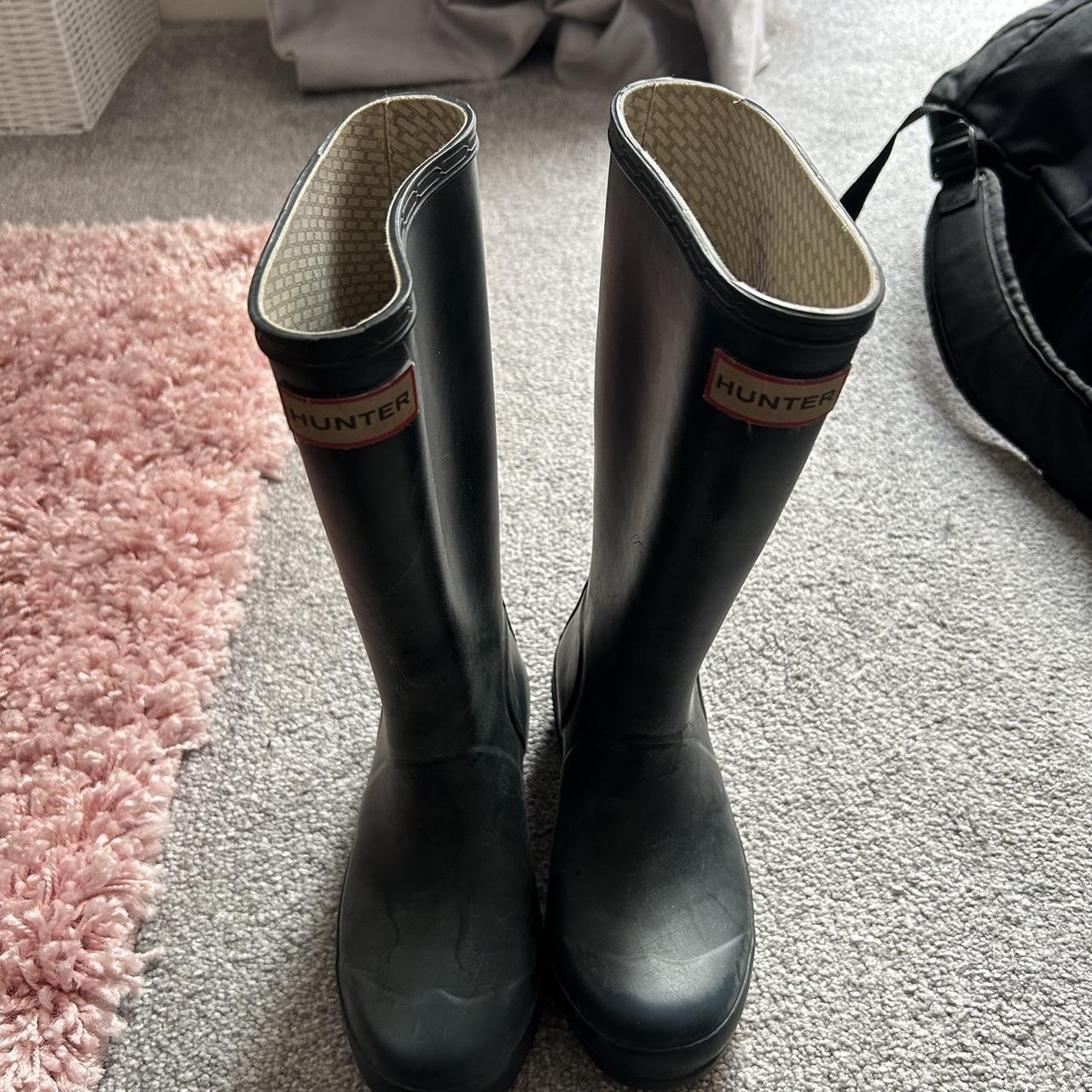 Hunter wellies size 1 used condition put plenty of... - Depop