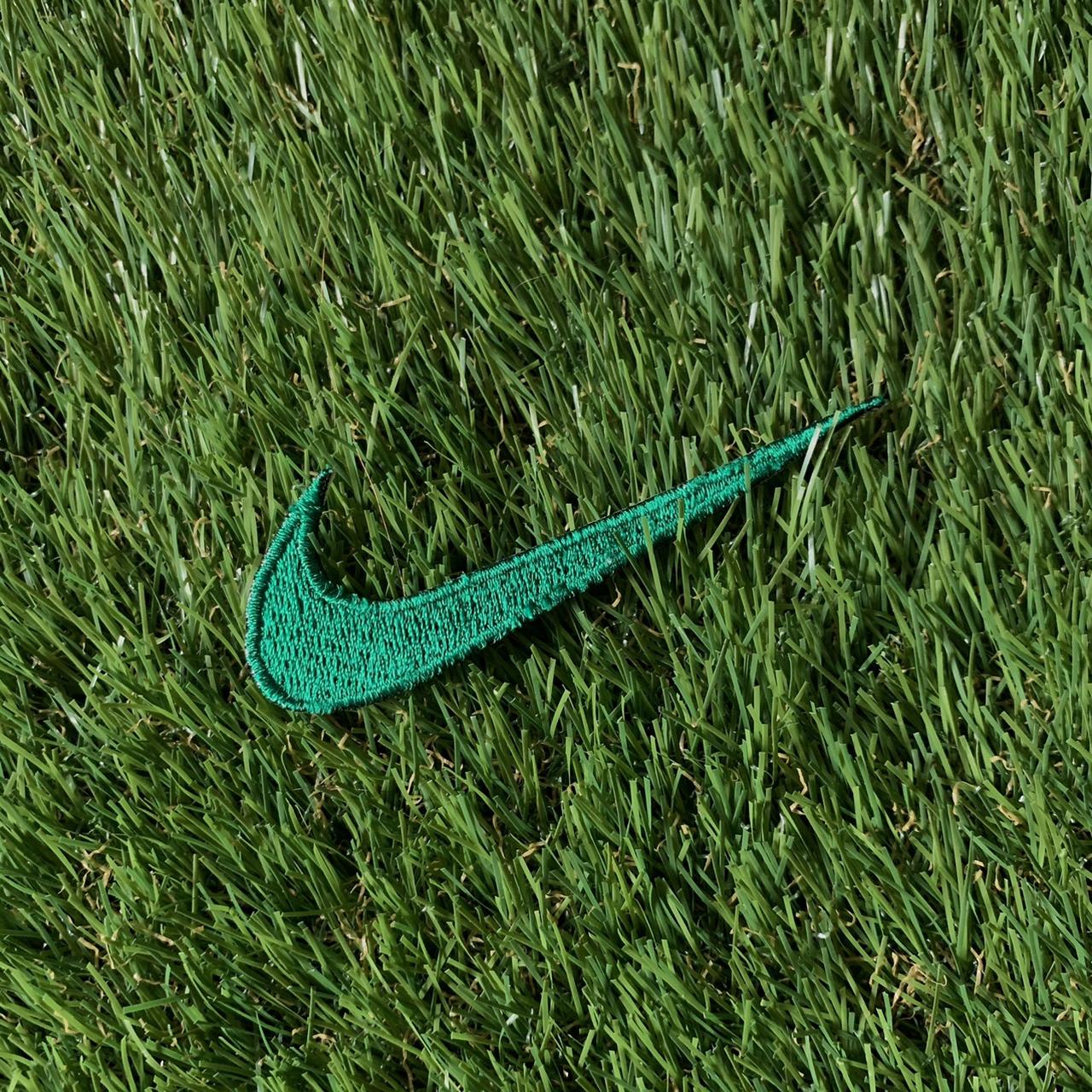 green nike logo tick / swoosh patch 🌱 see second pic - Depop