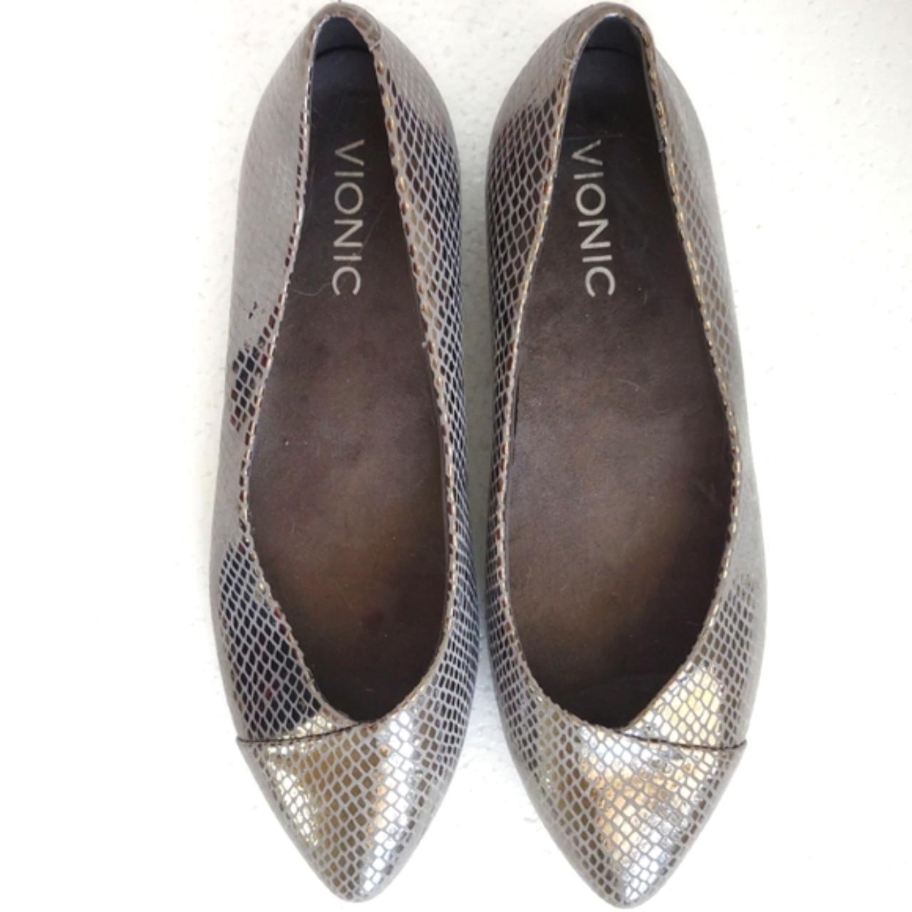 vionic snakeskin flats