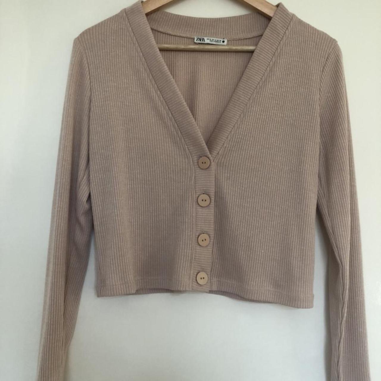 zara beige cardigan #beige #zara #cardigan - Depop