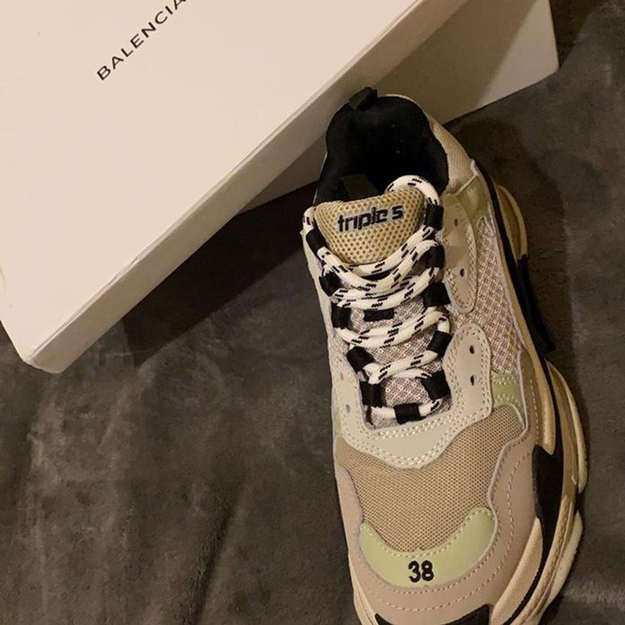 Balenciaga triple clearance s size 42