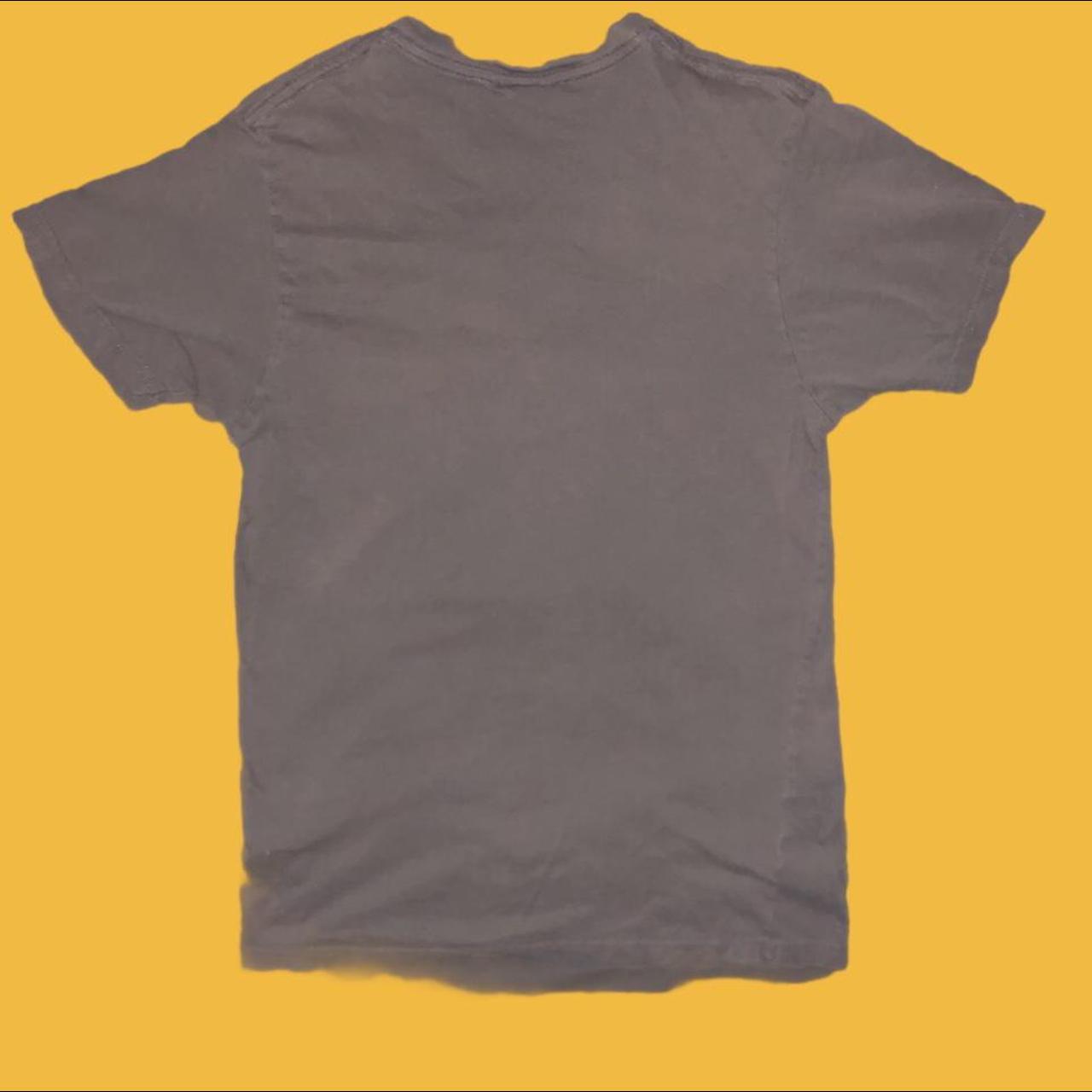 Product Image 2 - Volcom Tee 

No tag, likely