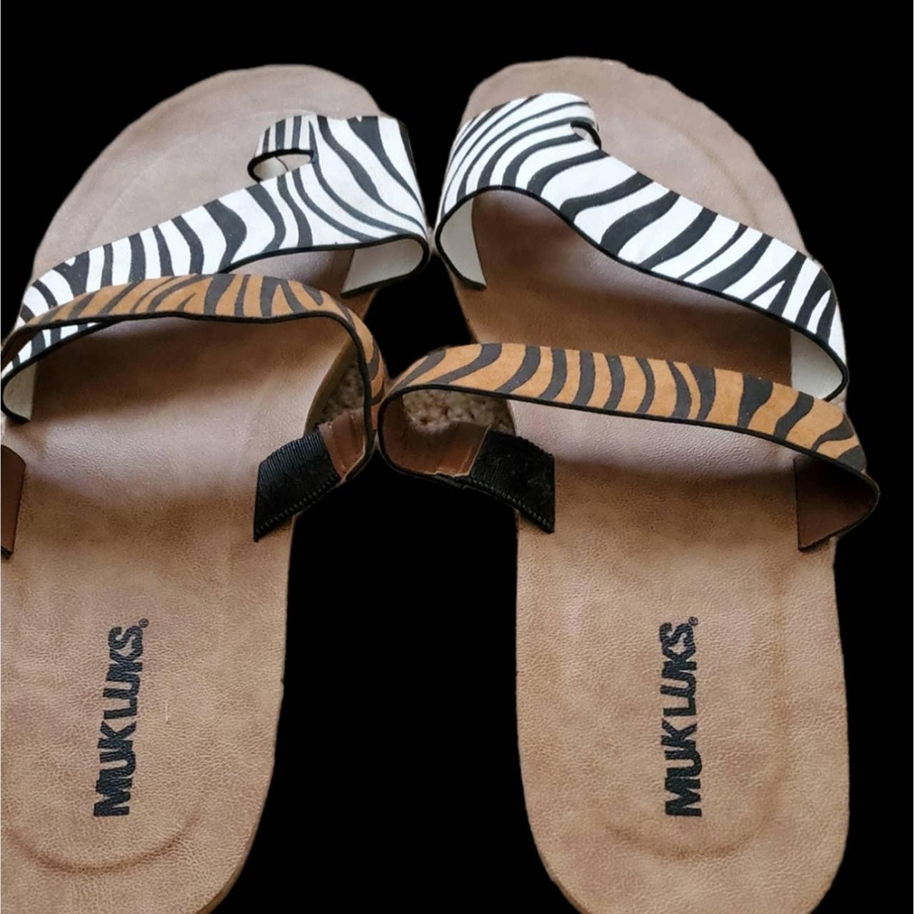 Product Image 1 - Muk Luks Size 11 Zebra