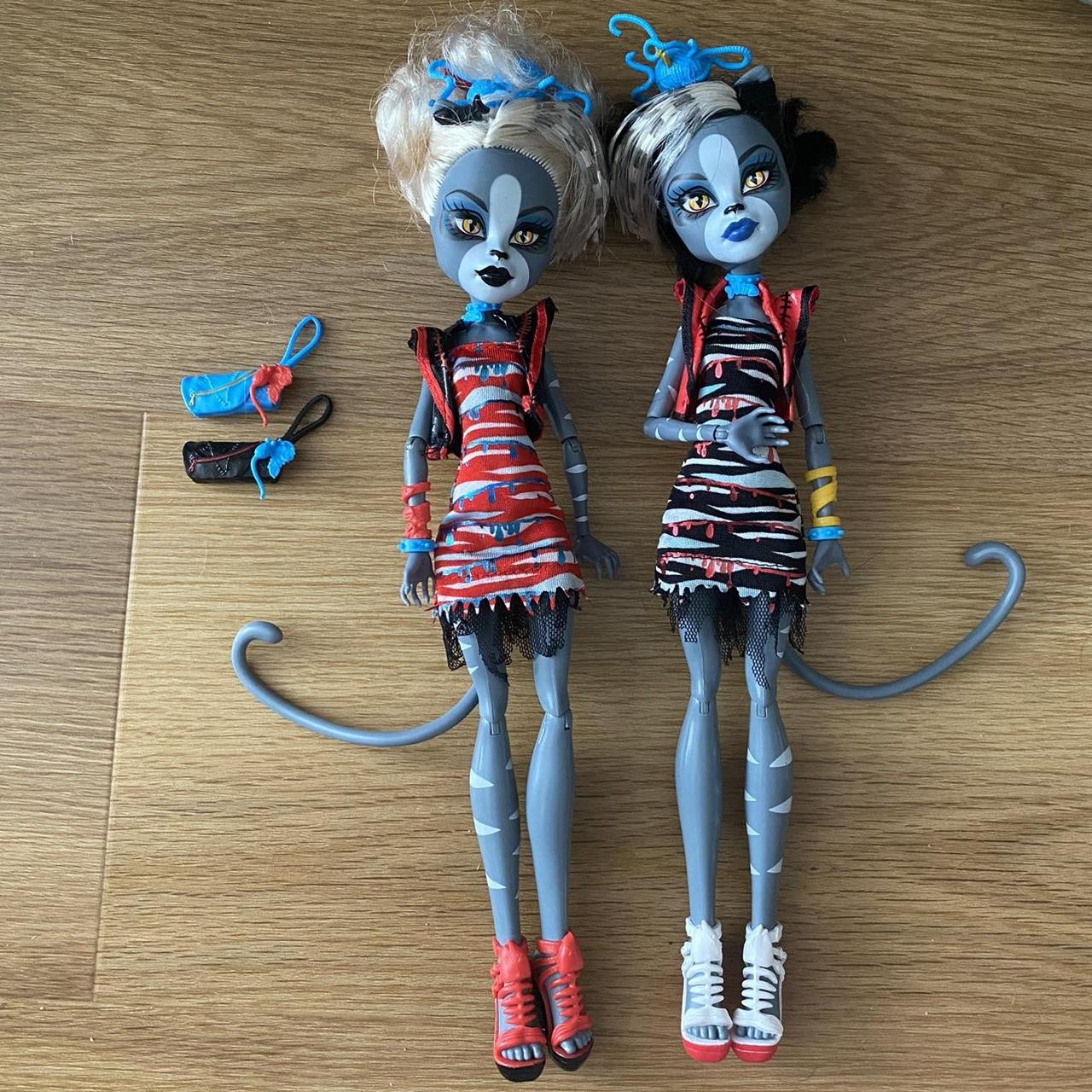 werecat twins dolls