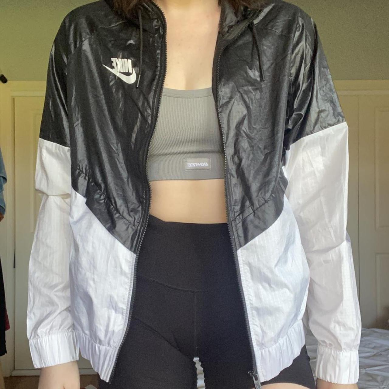 mens nike black and white windbreaker