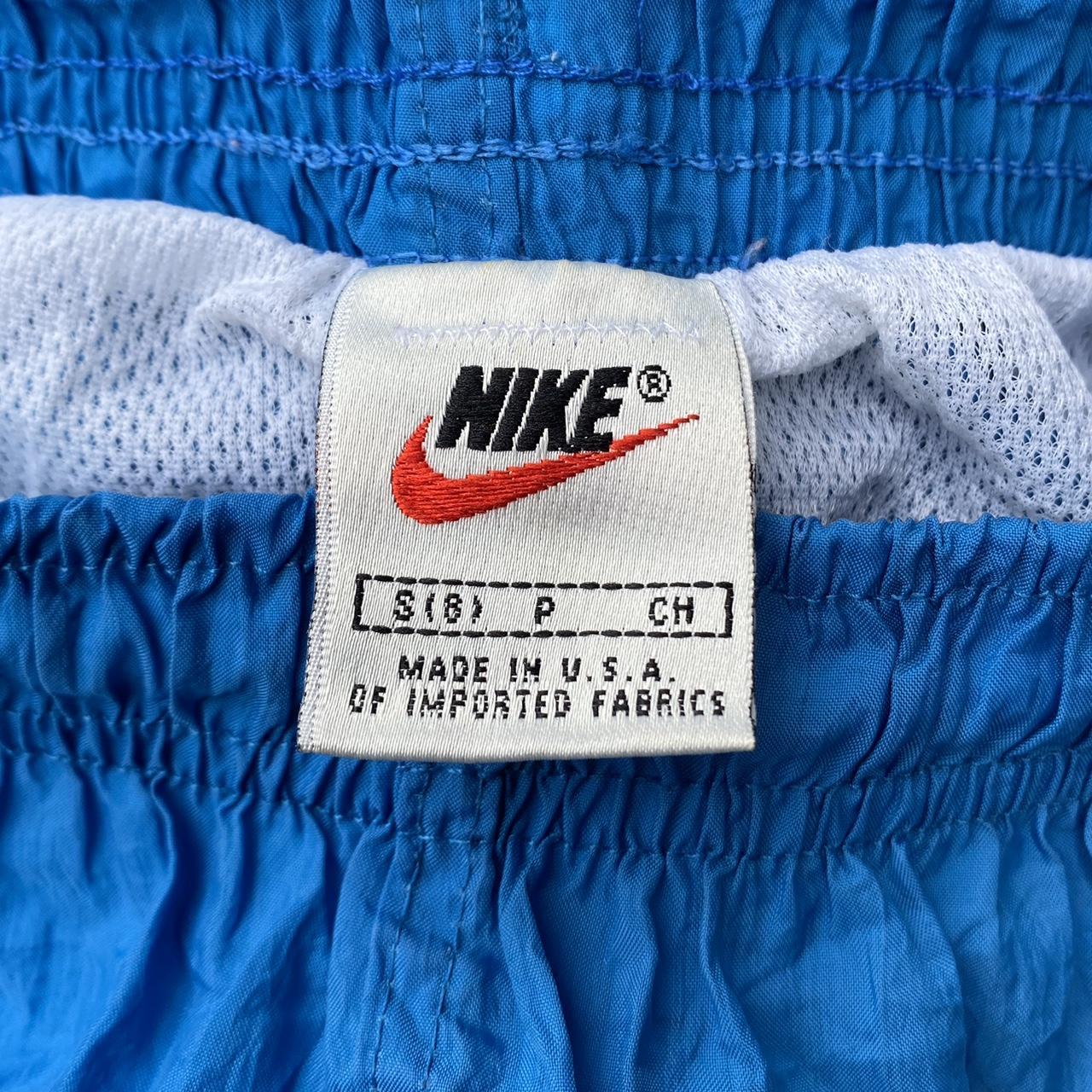 VINTAGE 1990S BLUE NIKE WINDBREAKER... - Depop