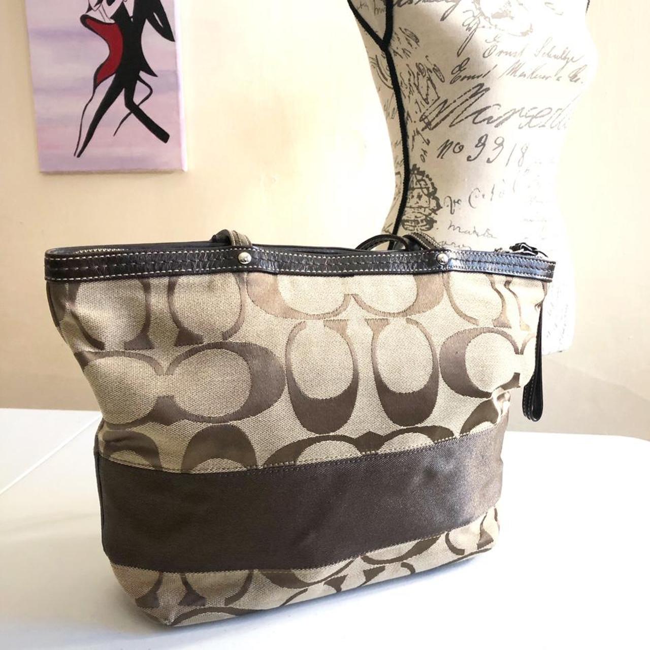 item listed by gunel2316