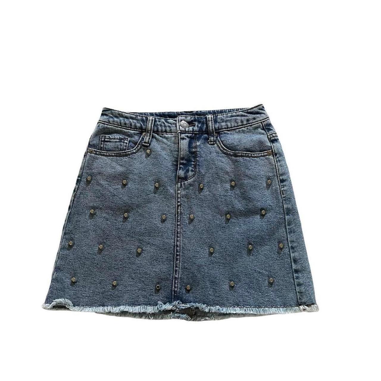 Product Image 1 - Snazzy studded jean mini skirt,zipper