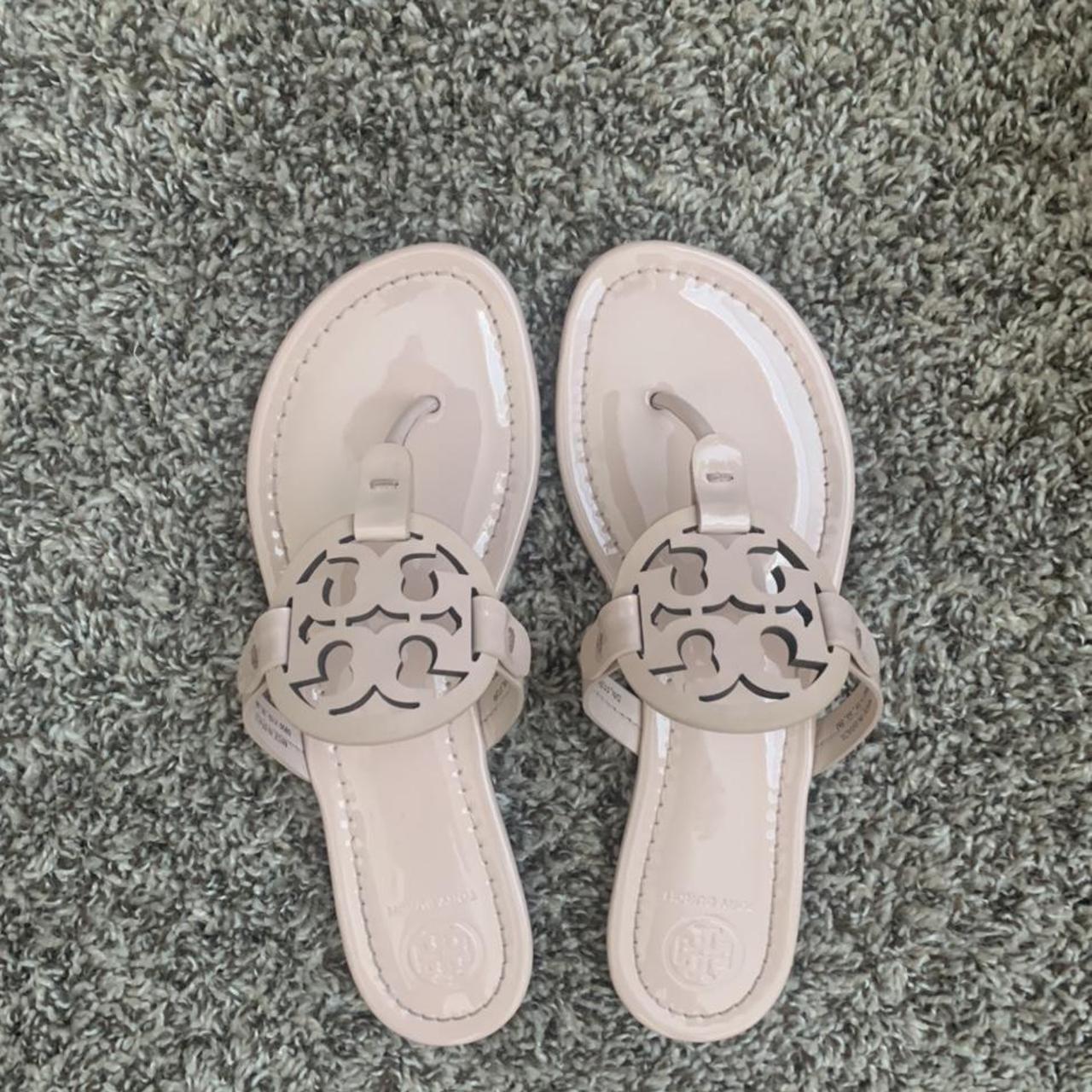 tory burch sandals size 10
