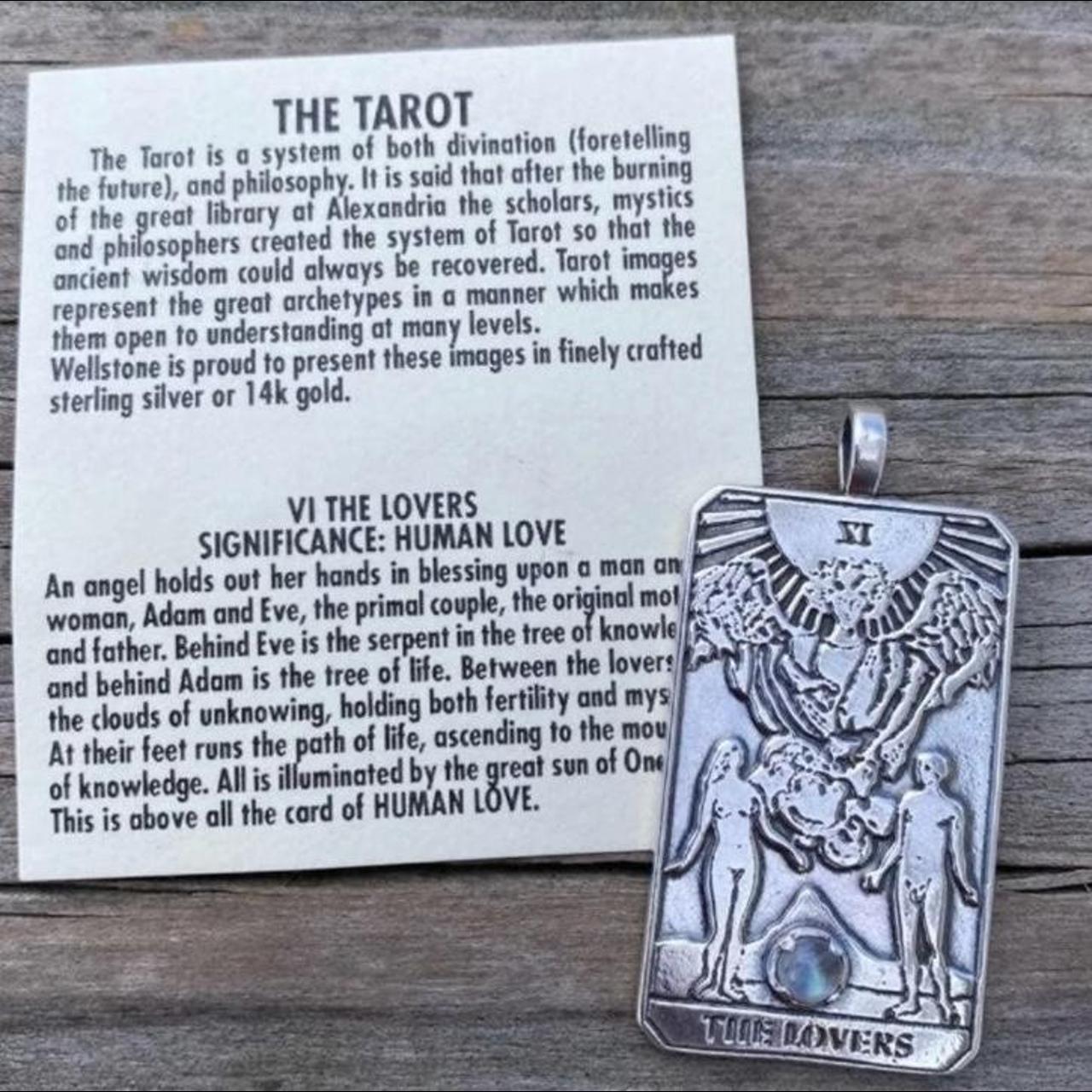 ⚜️Tarot card The lovers (Los enamorados)keychain, - Depop