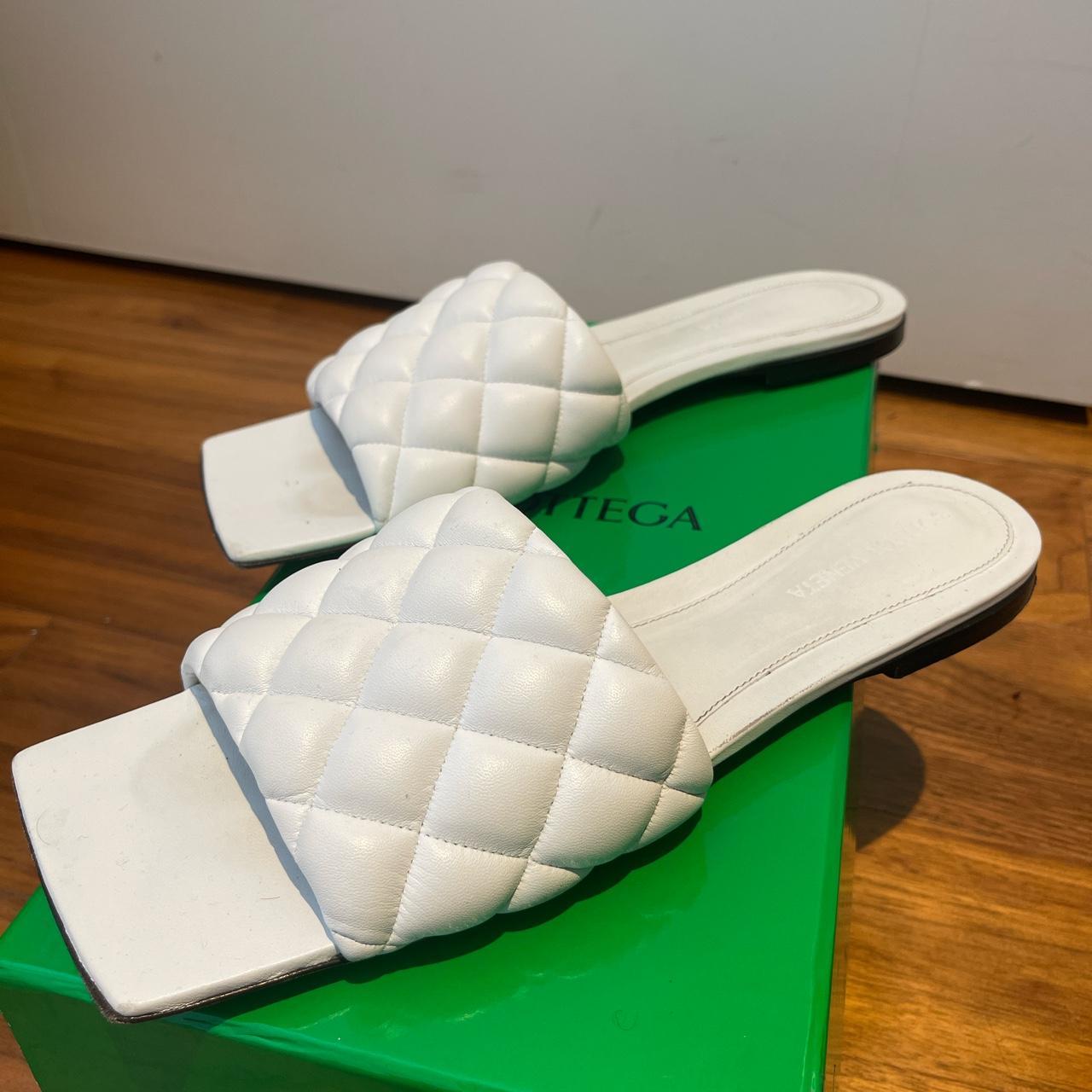 Bottega Veneta white quilted sandal slides. Size 40. | Depop