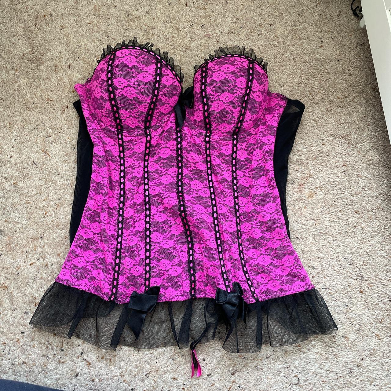 pink frilly corset/ lingerie - Depop