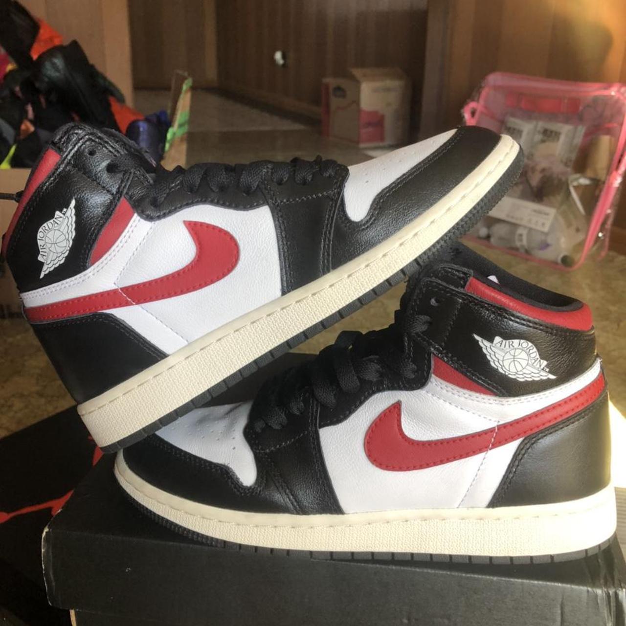 red and black jordans womens