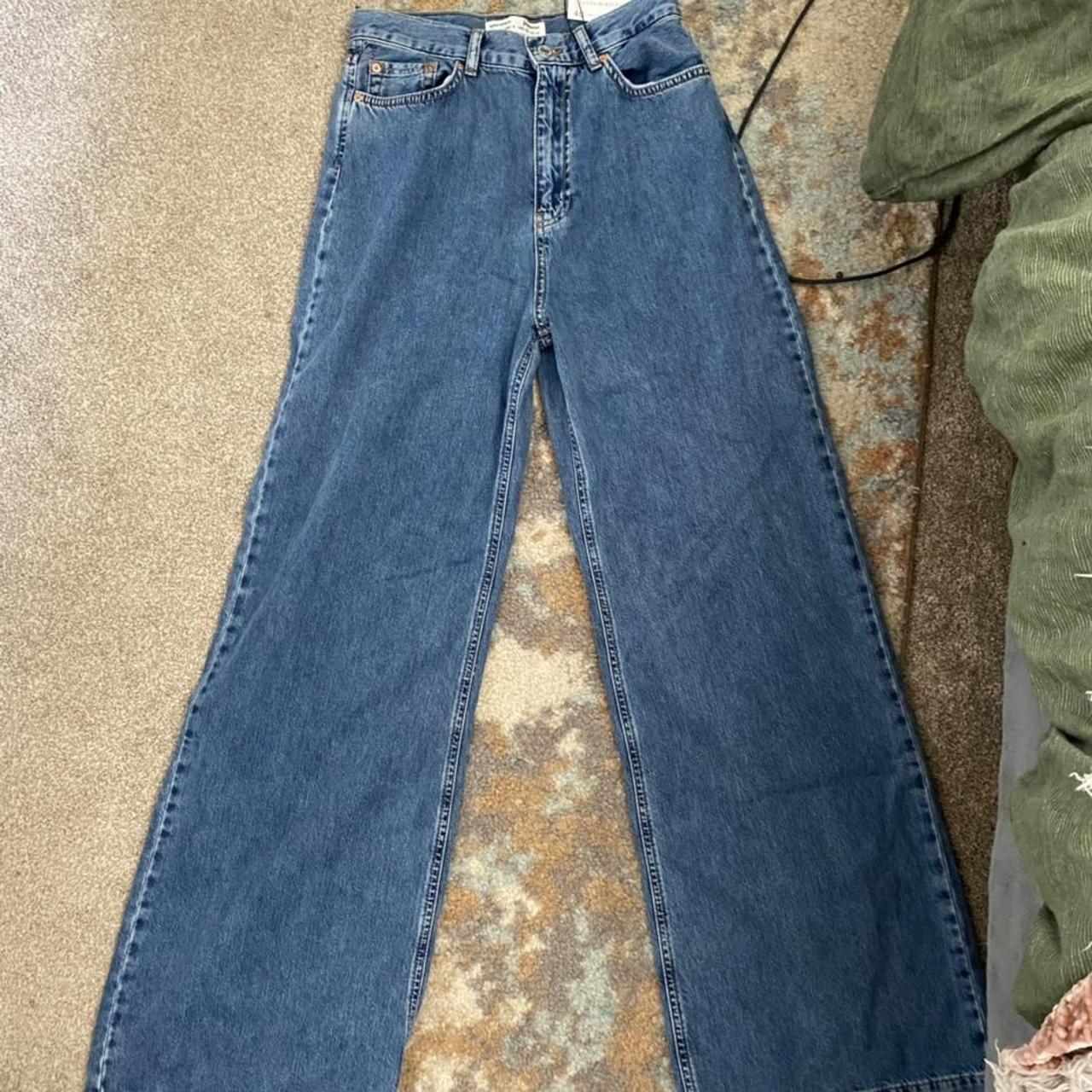 Stradivarius Women's Blue Jeans (2)