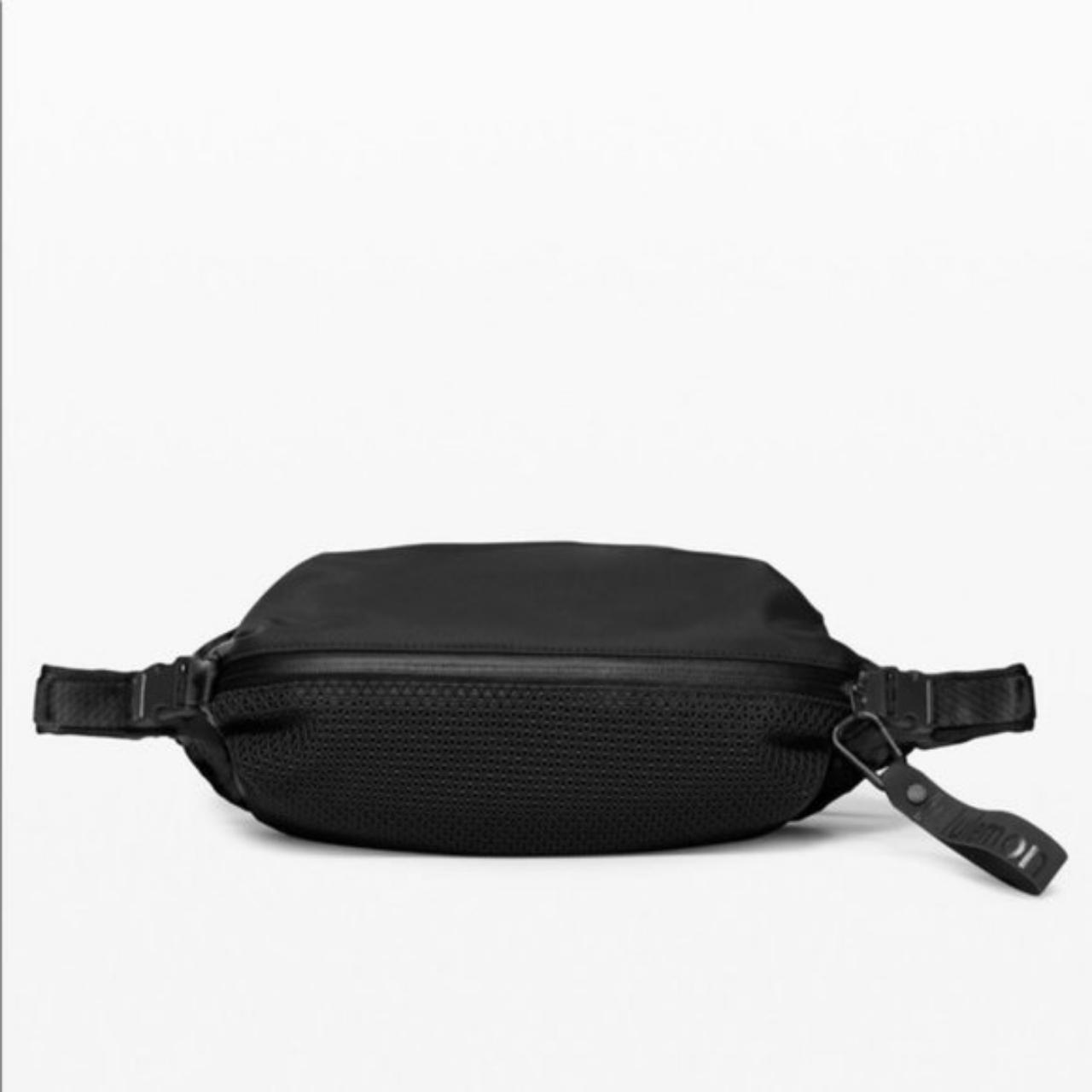 X Body Belt Bag - Black 