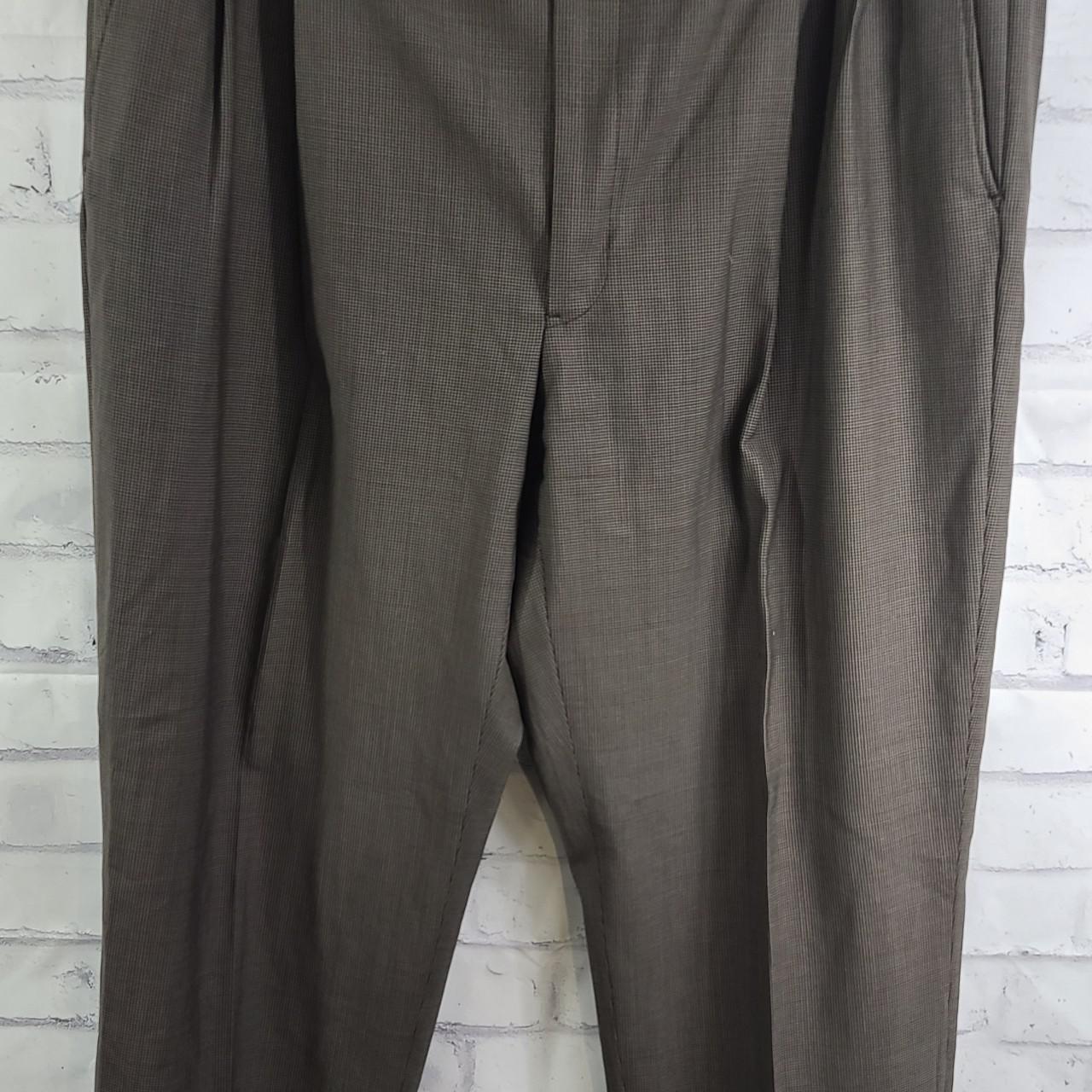 Very good condition brown plaid dress pants, pleated... - Depop