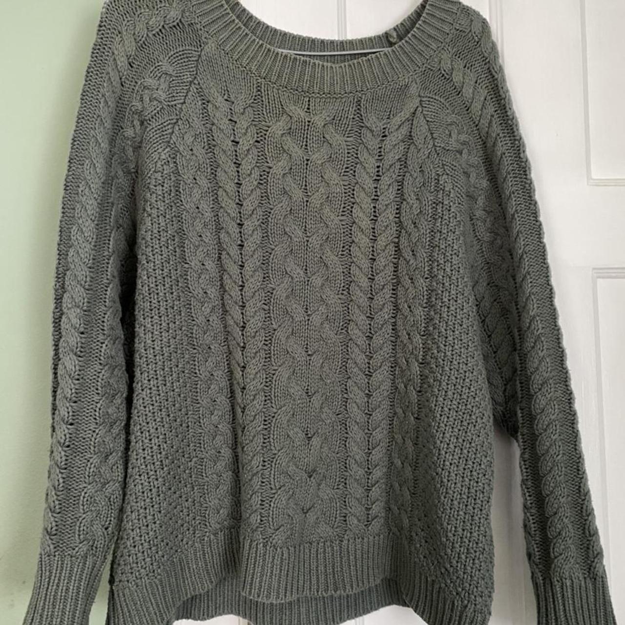 🐢🌿Sage green cable knit sweater🌿🐢 Aerie oversized... - Depop