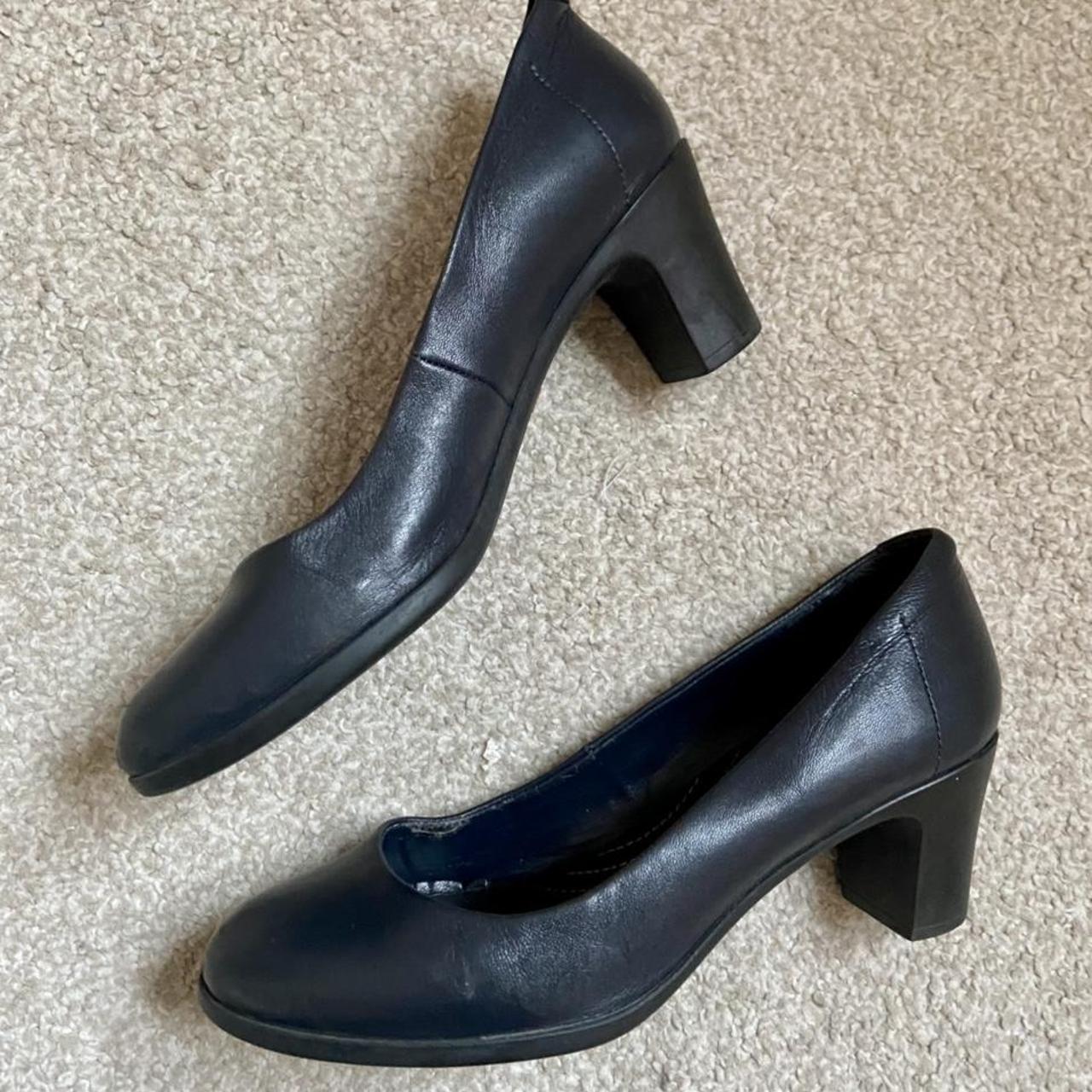 Blue navy heels, italian brand Bata, real leather,... Depop