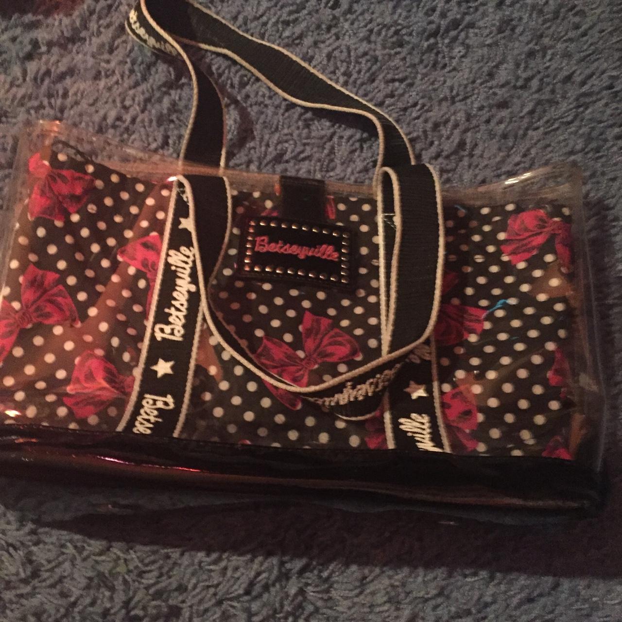 Betseyville purse 2025